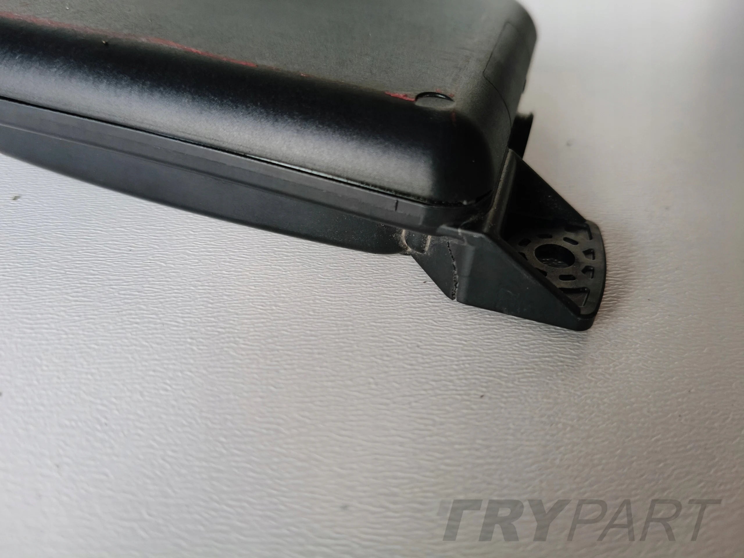 LEFT REAR BLIND SPOT SENSOR HYUNDAI 95811-H8000