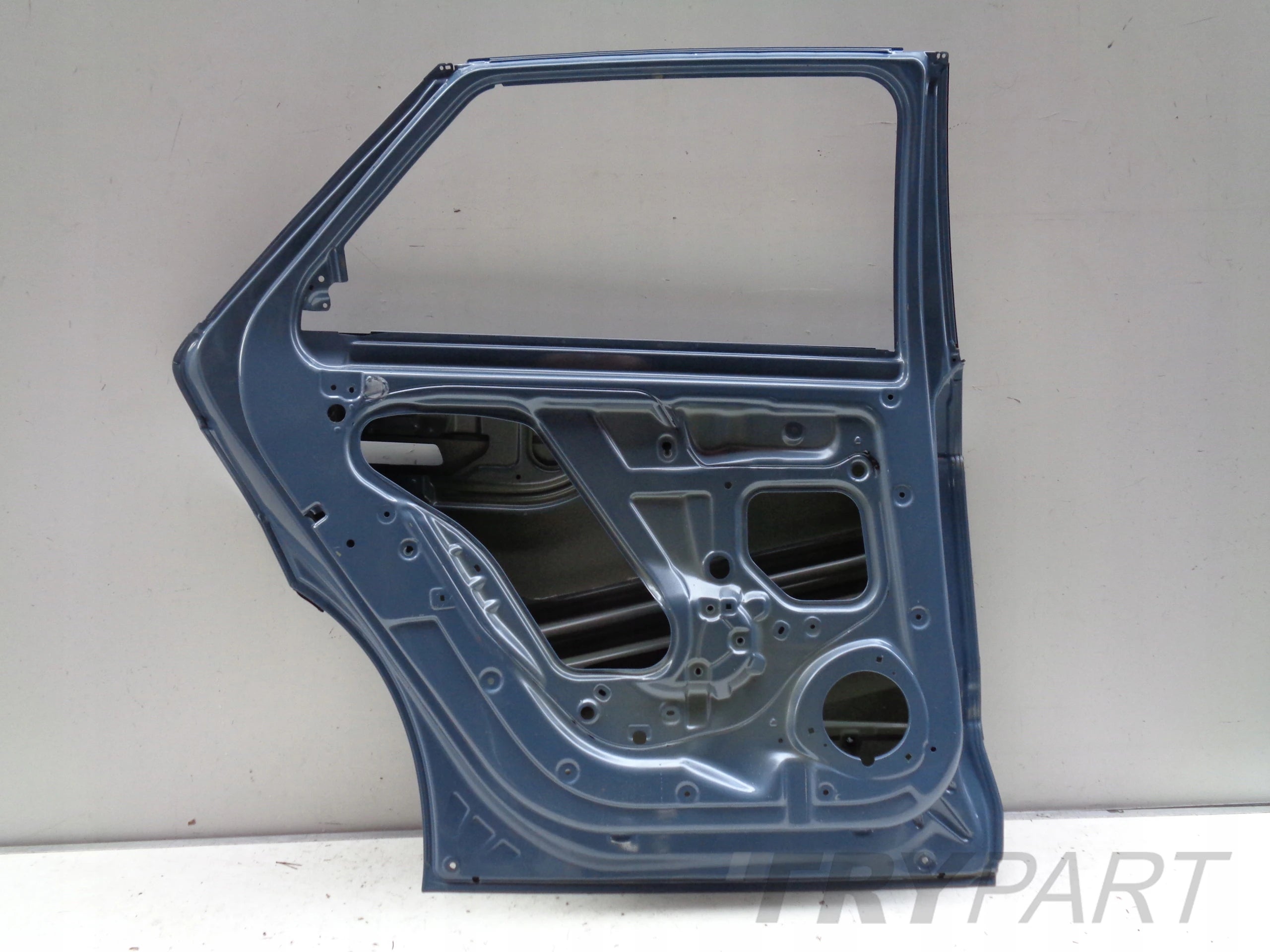 LEFT REAR DOOR HYUNDAI IONIQ 5 21- NR 44063
