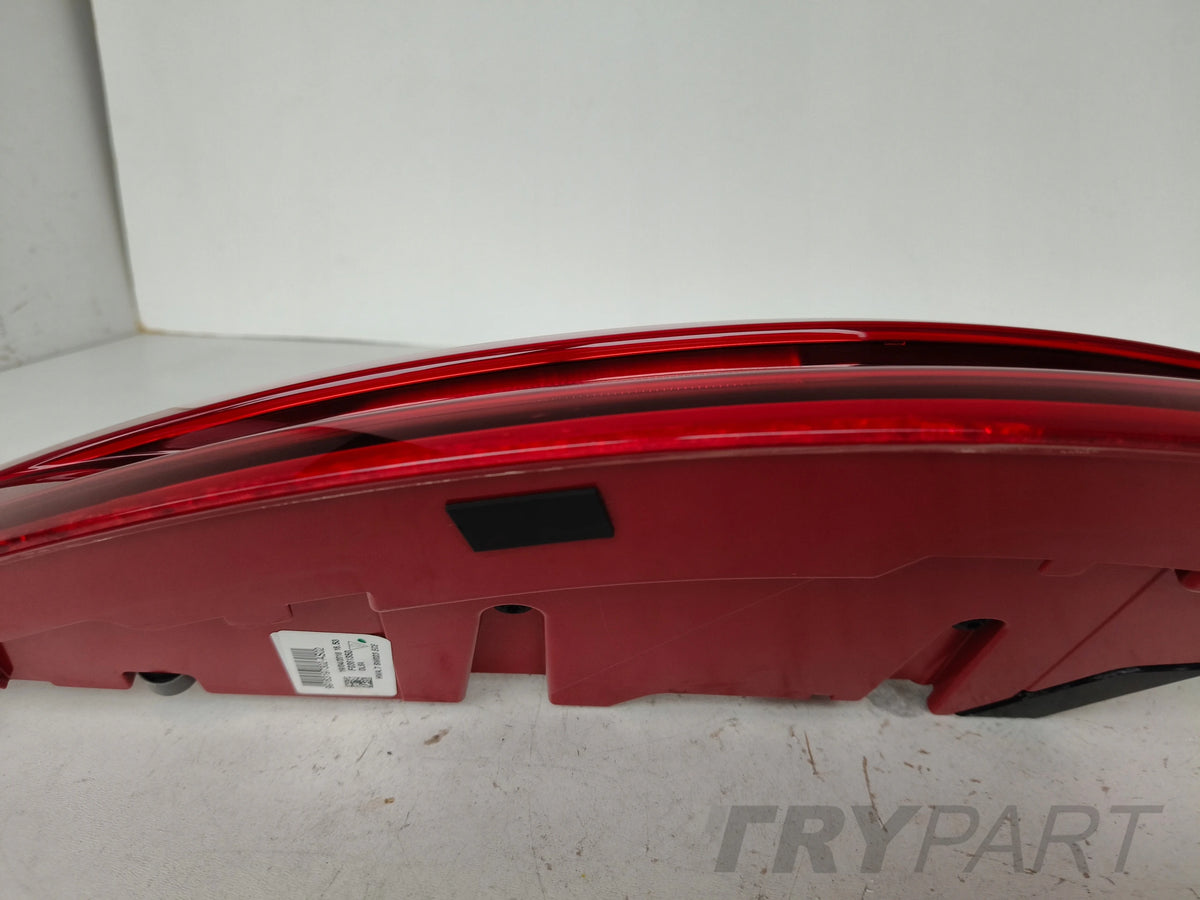 LEFT REAR LIGHT PORSCHE CARRERA 911 991 GTS 16- LIFT LED