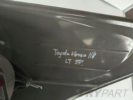 LEFT REAR LIGHT TOYOTA VERSO LIFT