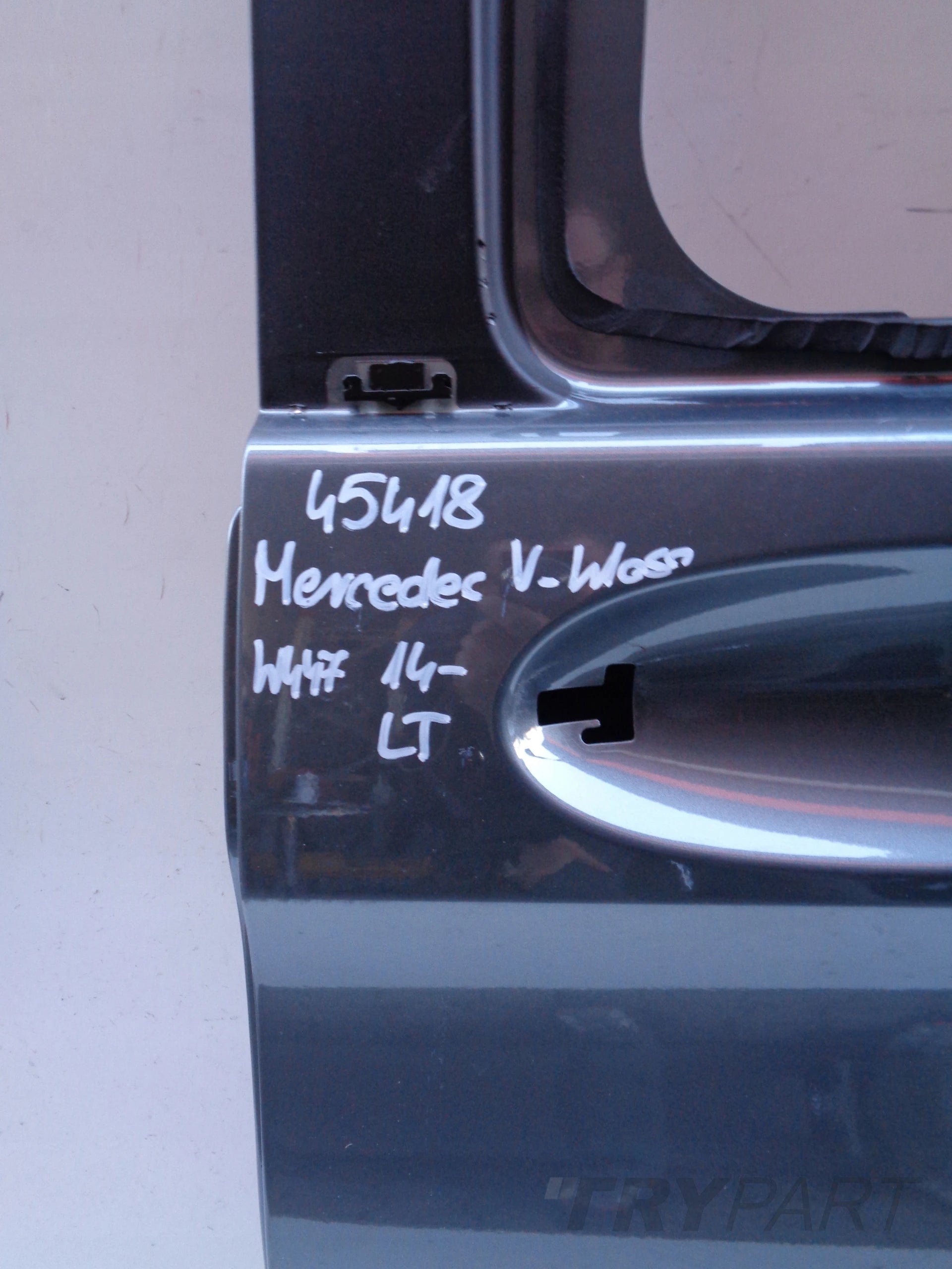 LEFT REAR SLIDING DOOR MERCEDES V-CLASS W447 14- NO. 45418