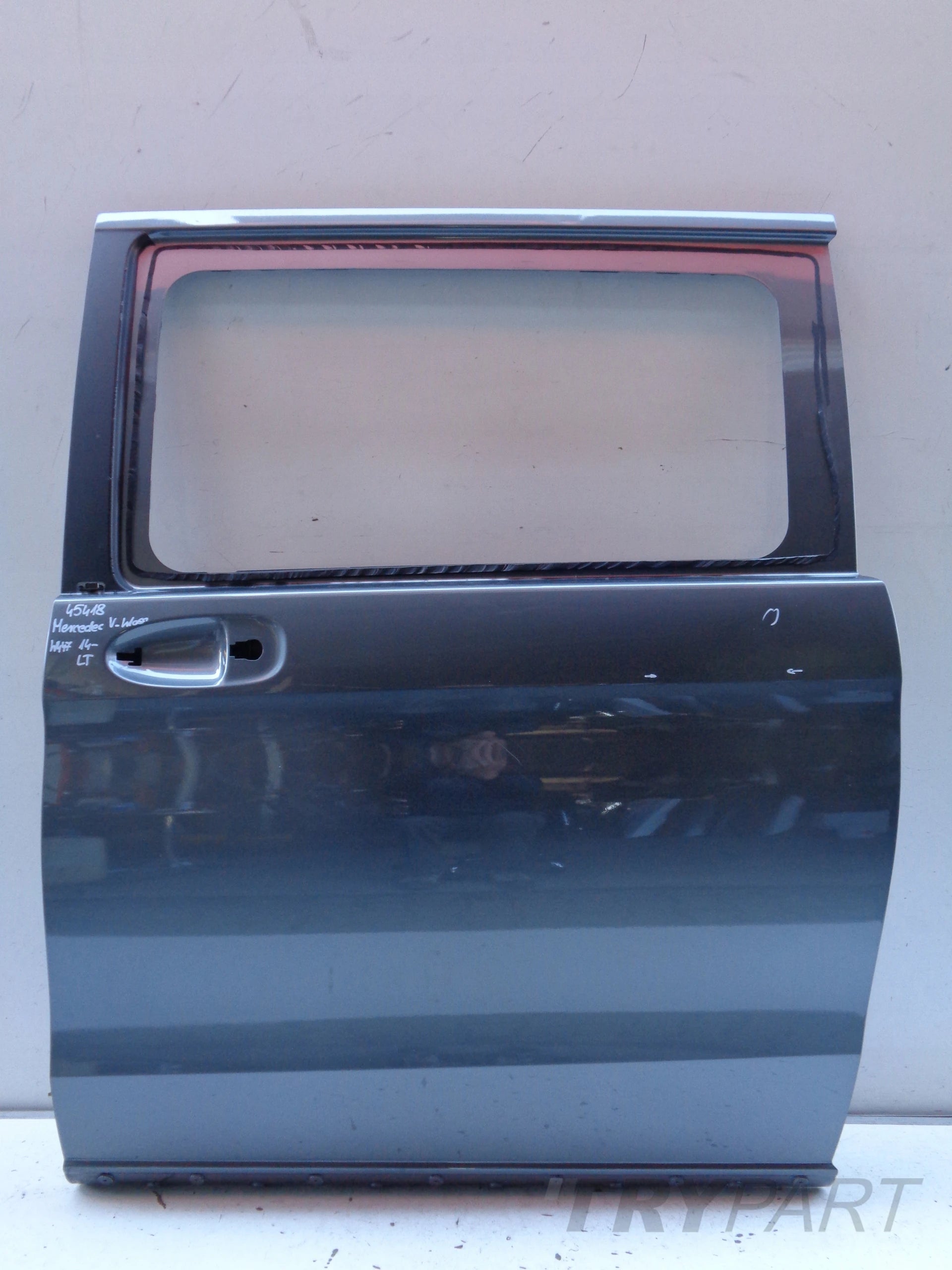 LEFT REAR SLIDING DOOR MERCEDES V-CLASS W447 14- NO. 45418