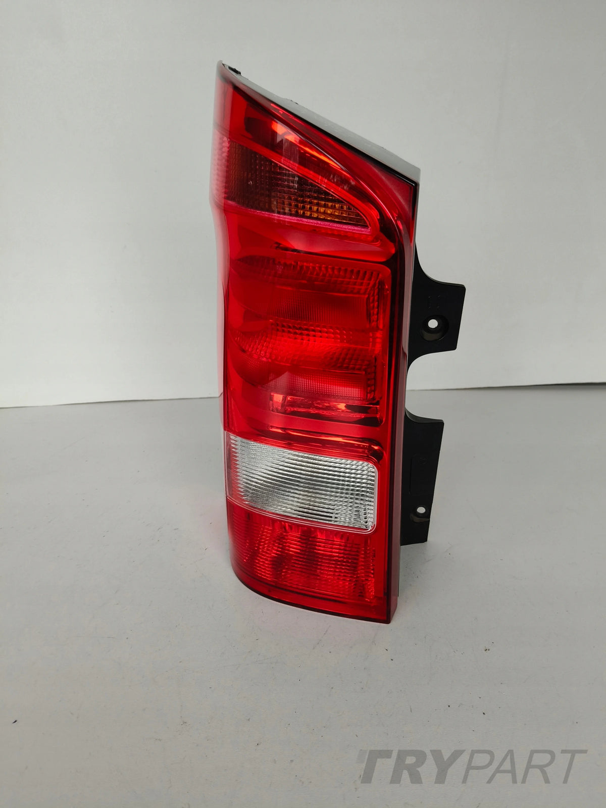 LEFT TAIL LIGHT MERCEDES VITO V-CLASS W447 14-