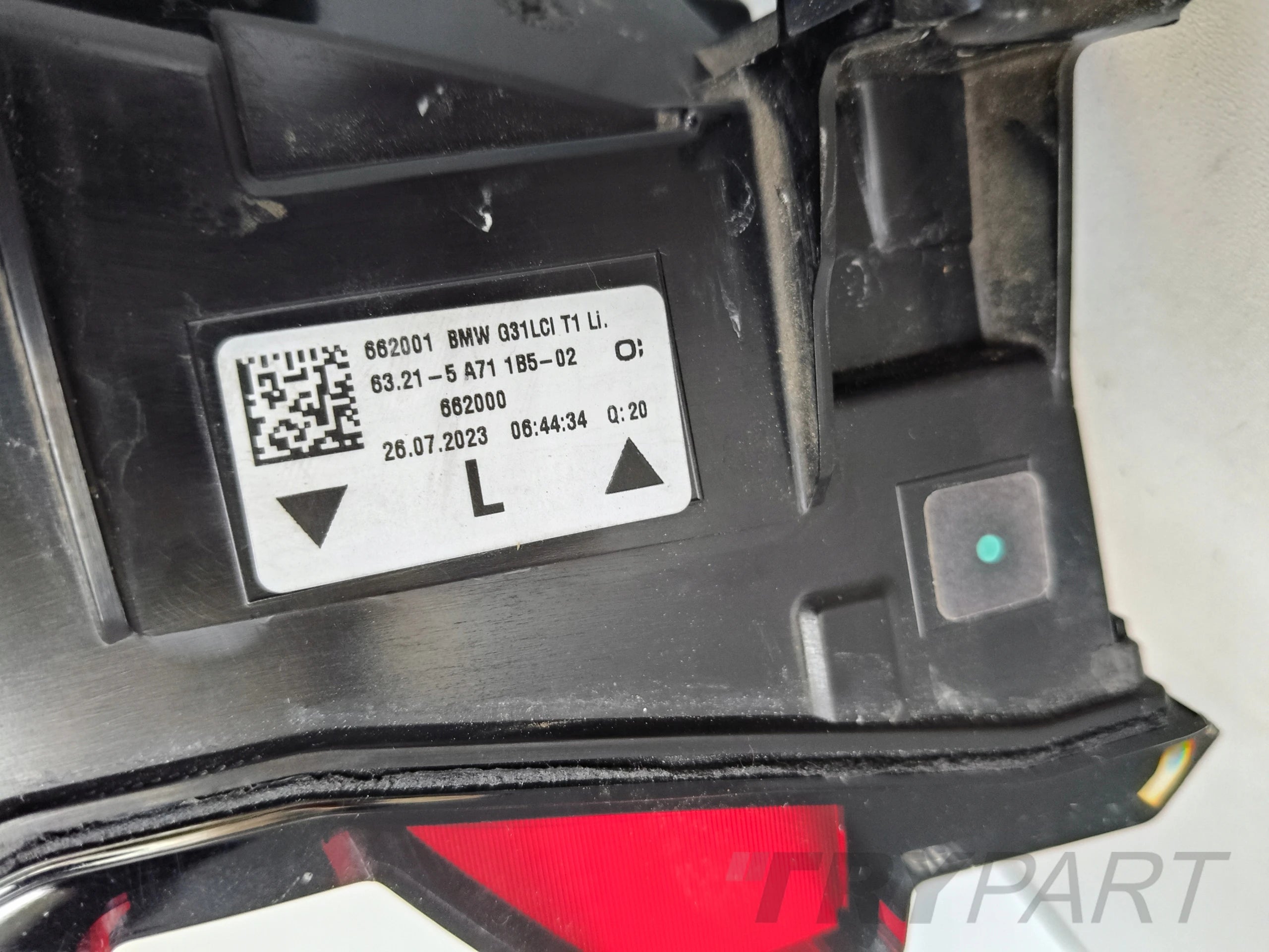 LEFT TAILLIGHT BMW 5 G31 20- LIFT ESTATE LED