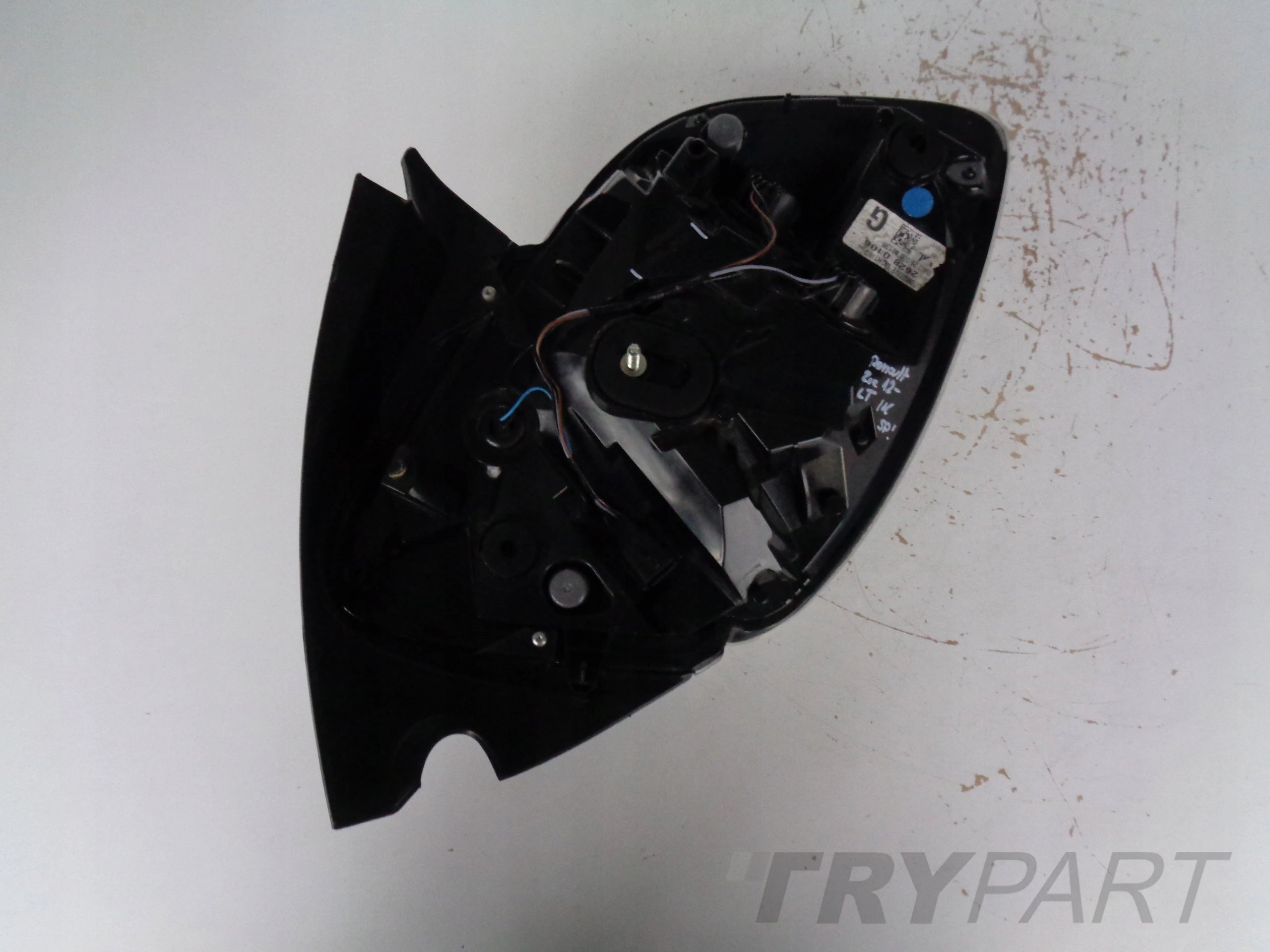 LEFT TAILLIGHT FOR RENAULT ZOE 12-
