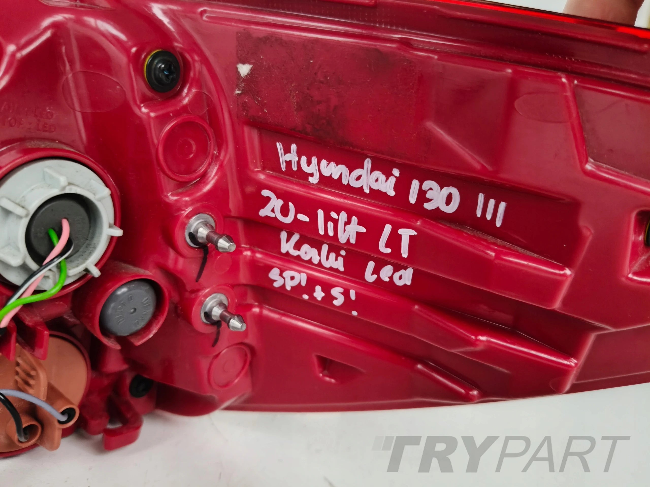LEFT TAILLIGHT HYUNDAI I30 III 20- LIFT ESTATE LED