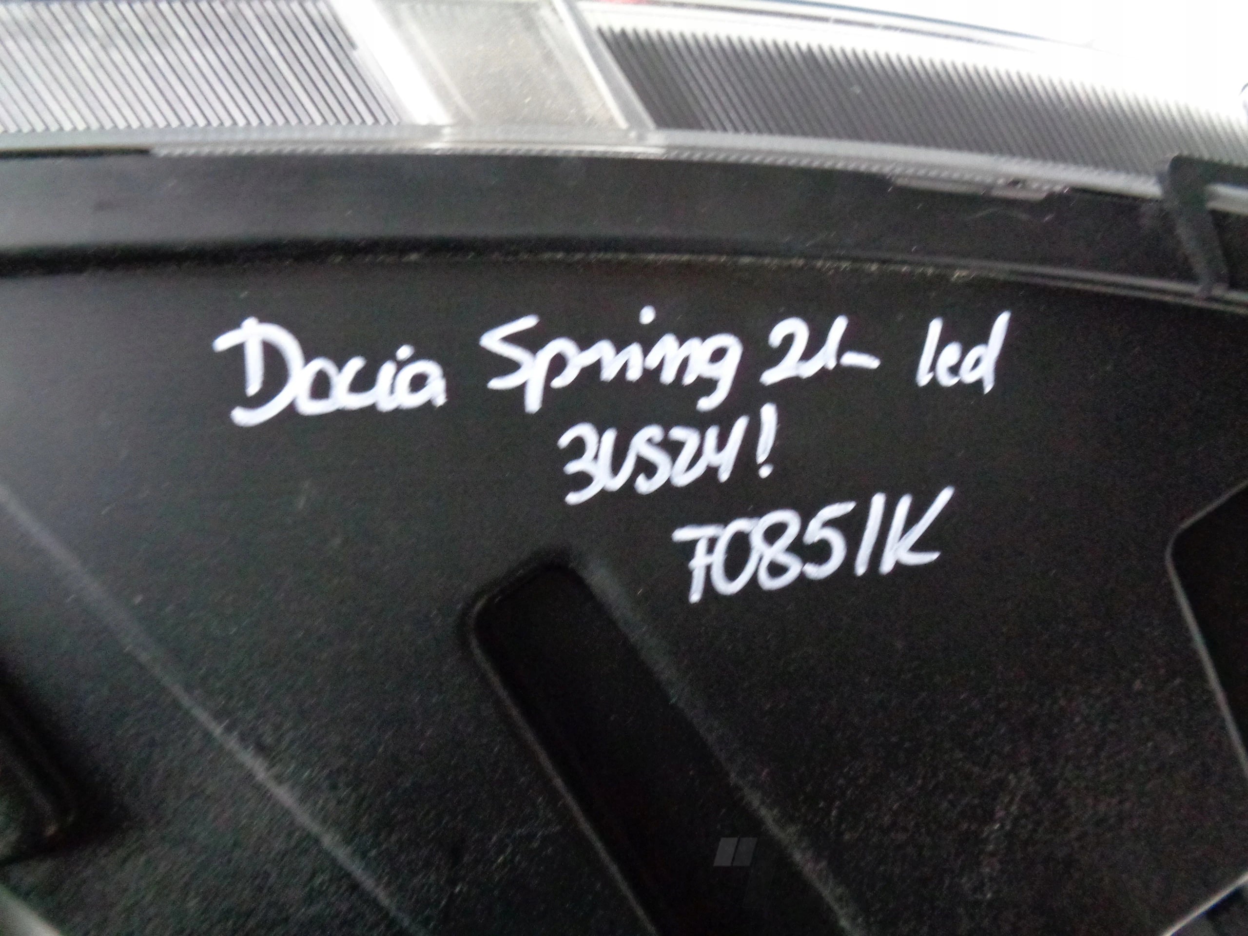 LEFT TURN SIGNAL LIGHT DACIA SPRING 21- LED