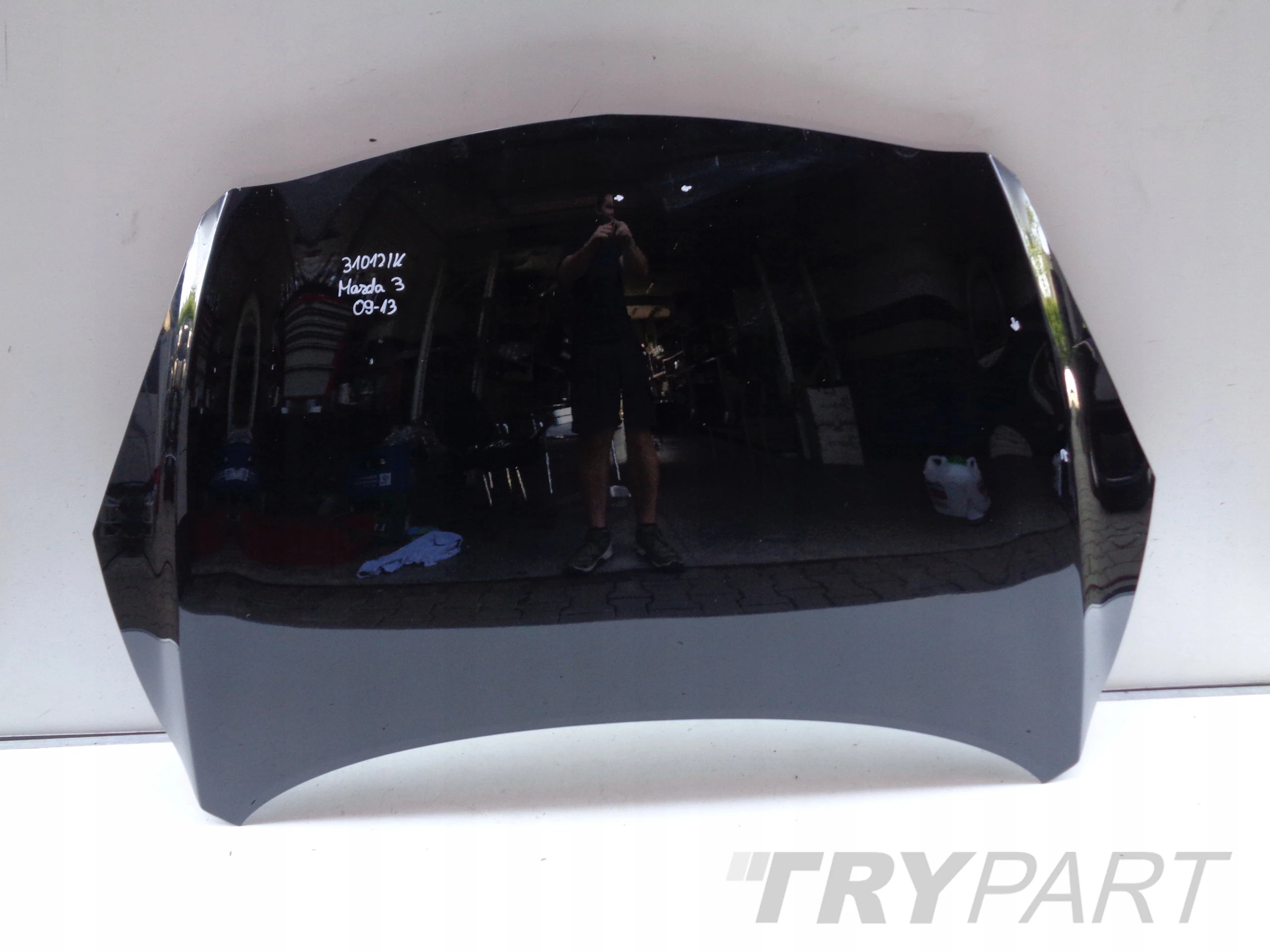 MAZDA 3 09-13 LIFT ENGINE HOOD COVER NO. 31012