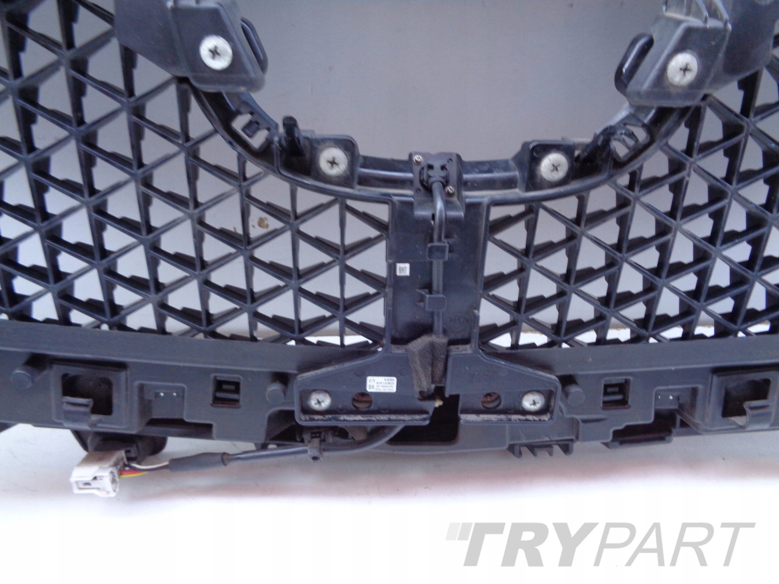 MAZDA CX5 II 17- Radiator Grille Cover with Camera Hole