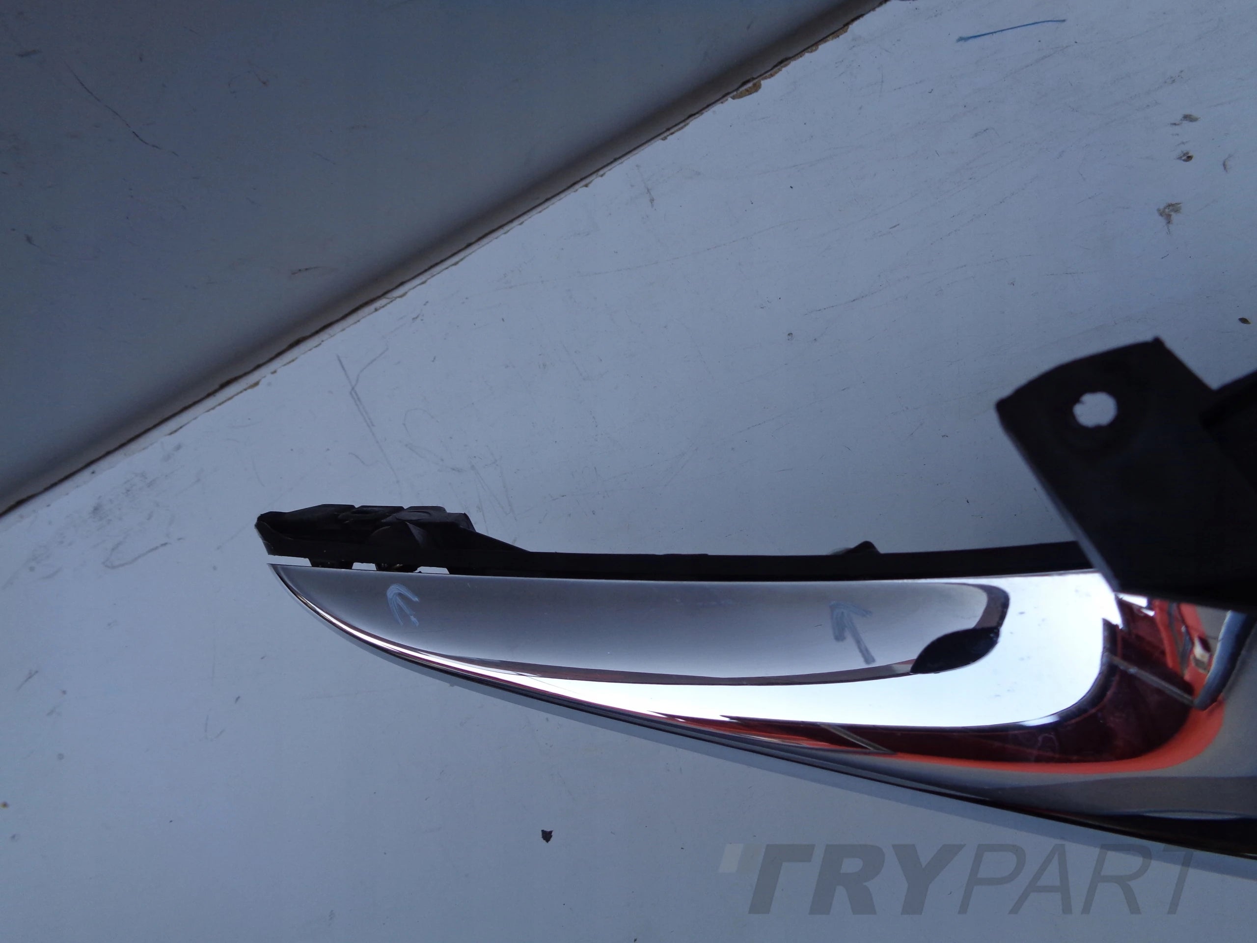 MAZDA CX5 II 17- Radiator Grille Cover with Camera Hole