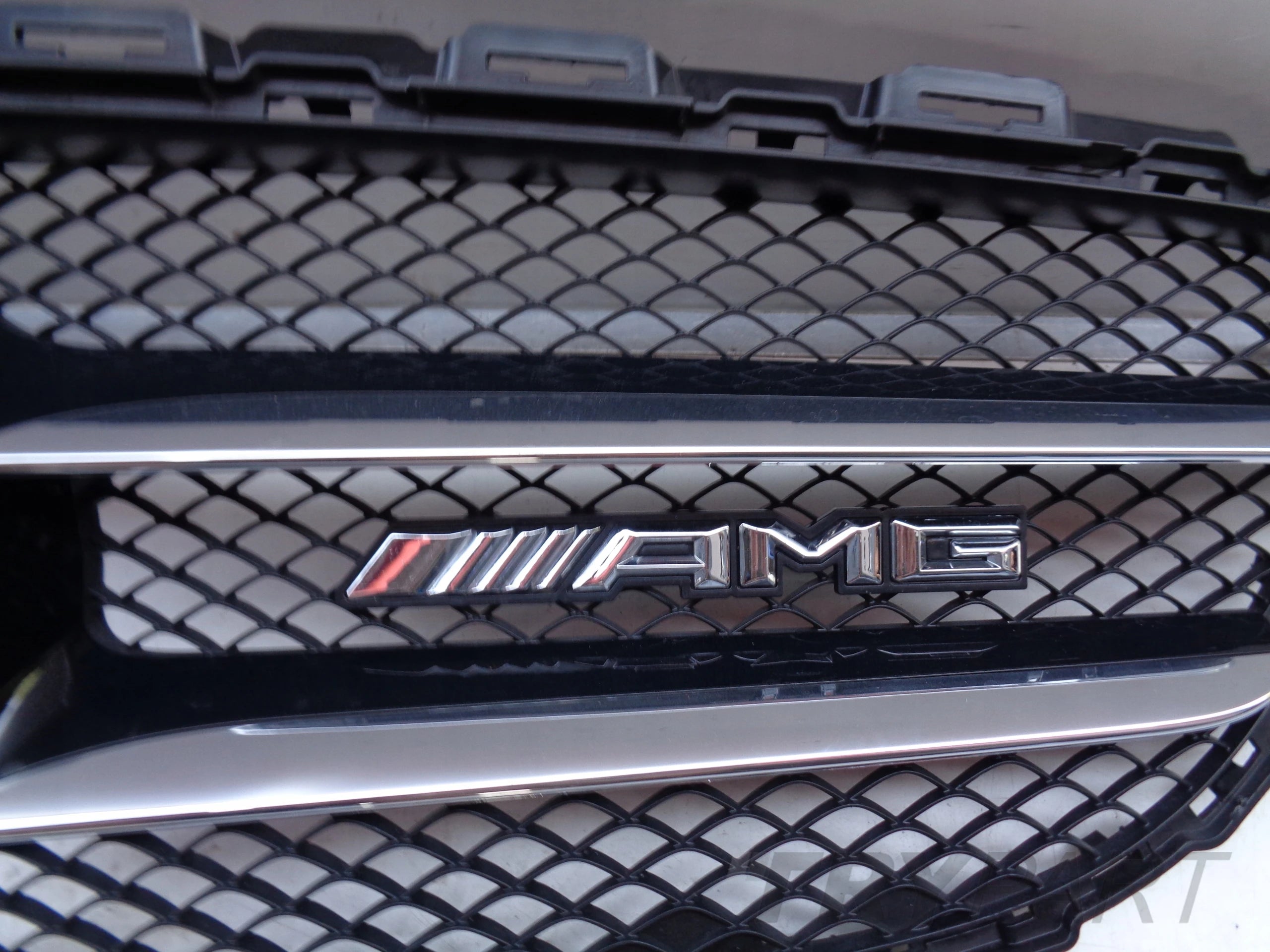 MERCEDES C-CLASS W205 14- AMG Style Grille