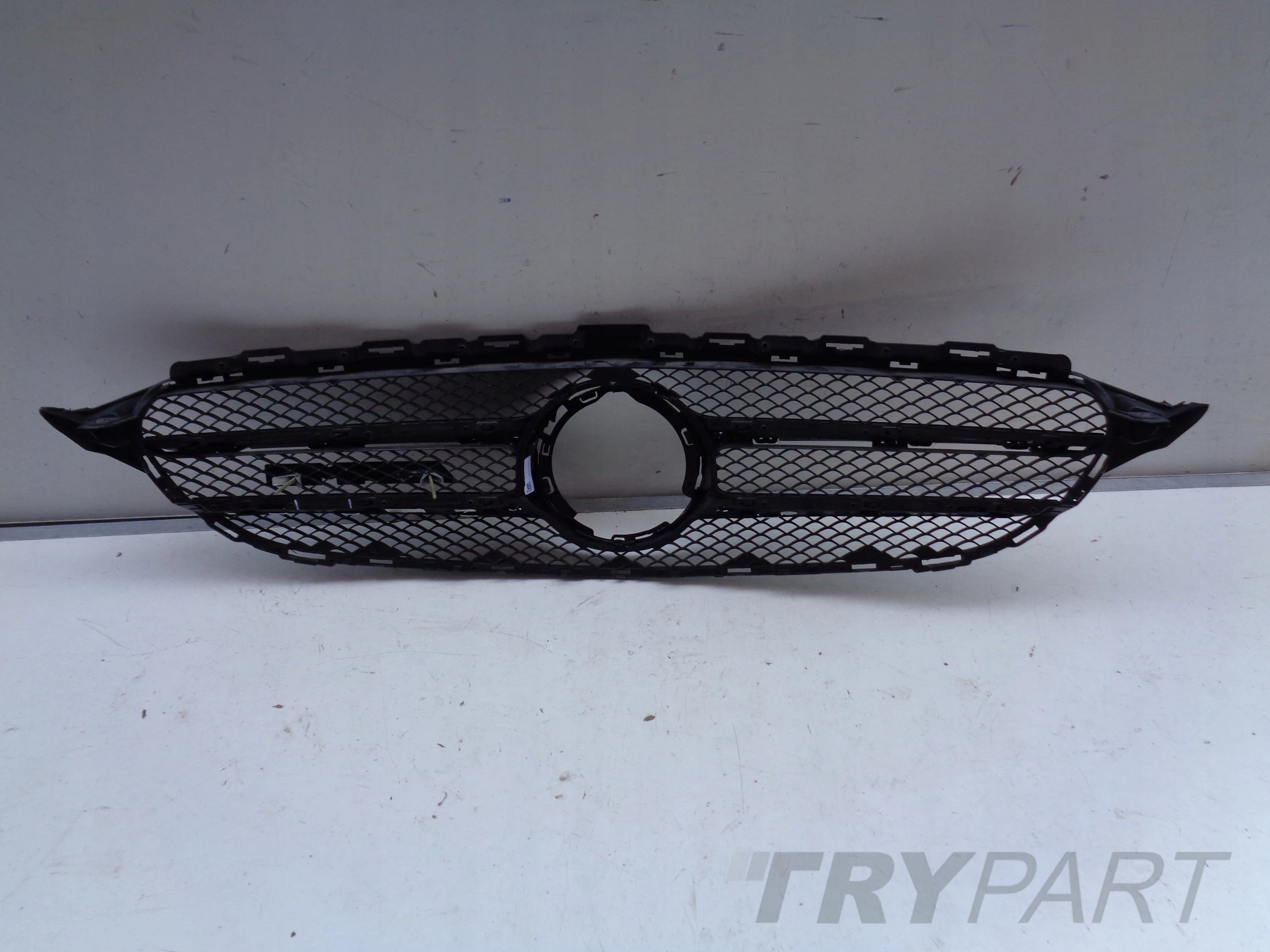 MERCEDES C-CLASS W205 14- AMG Style Grille
