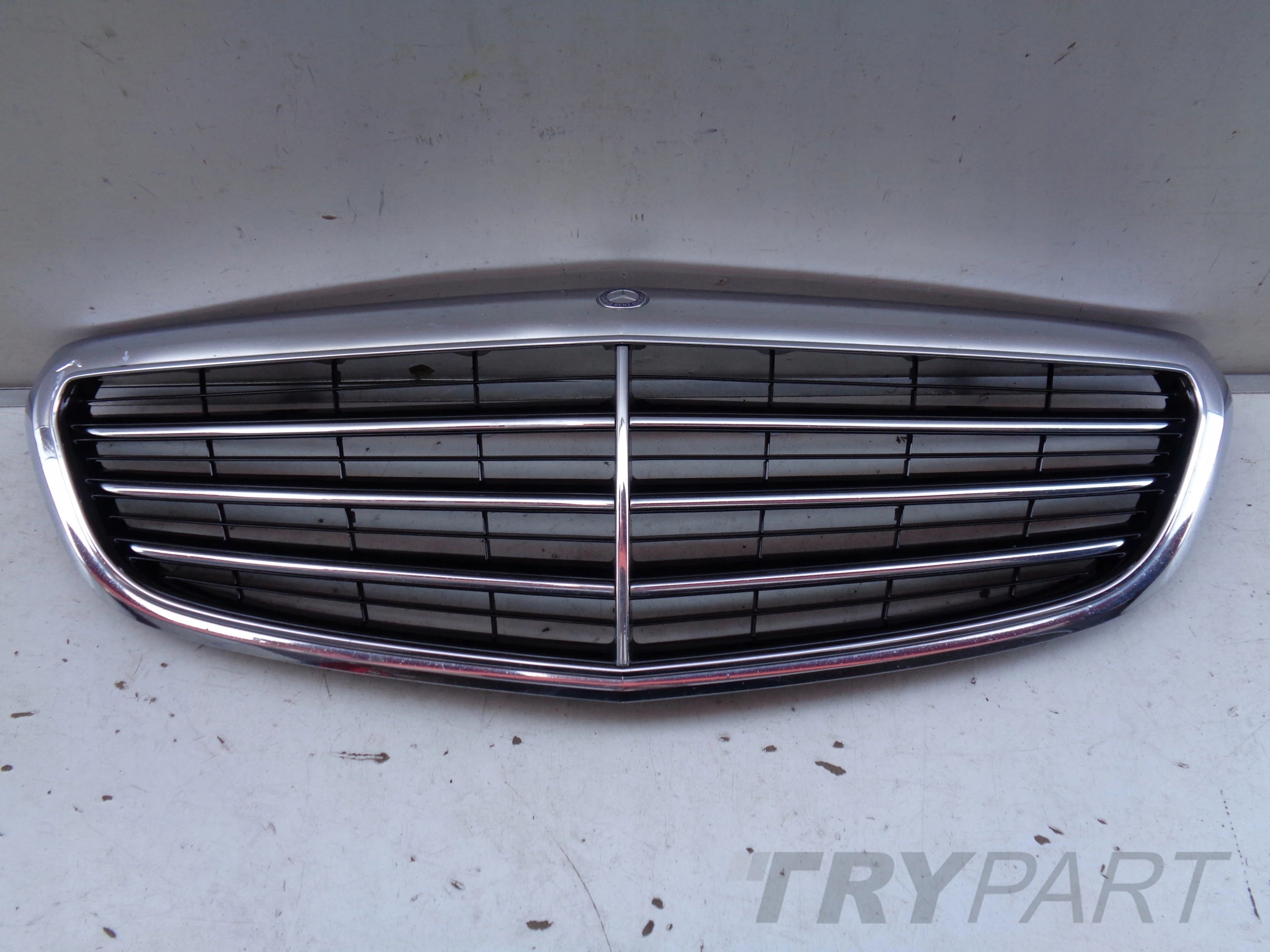 MERCEDES C-CLASS W205 14- EXCLUSIVE GRILLE
