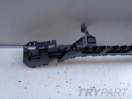 MERCEDES C-CLASS W206 21- LOWER BUMPER REINFORCEMENT