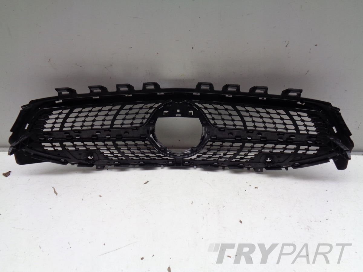 MERCEDES CLA W118 18- GRILLE
