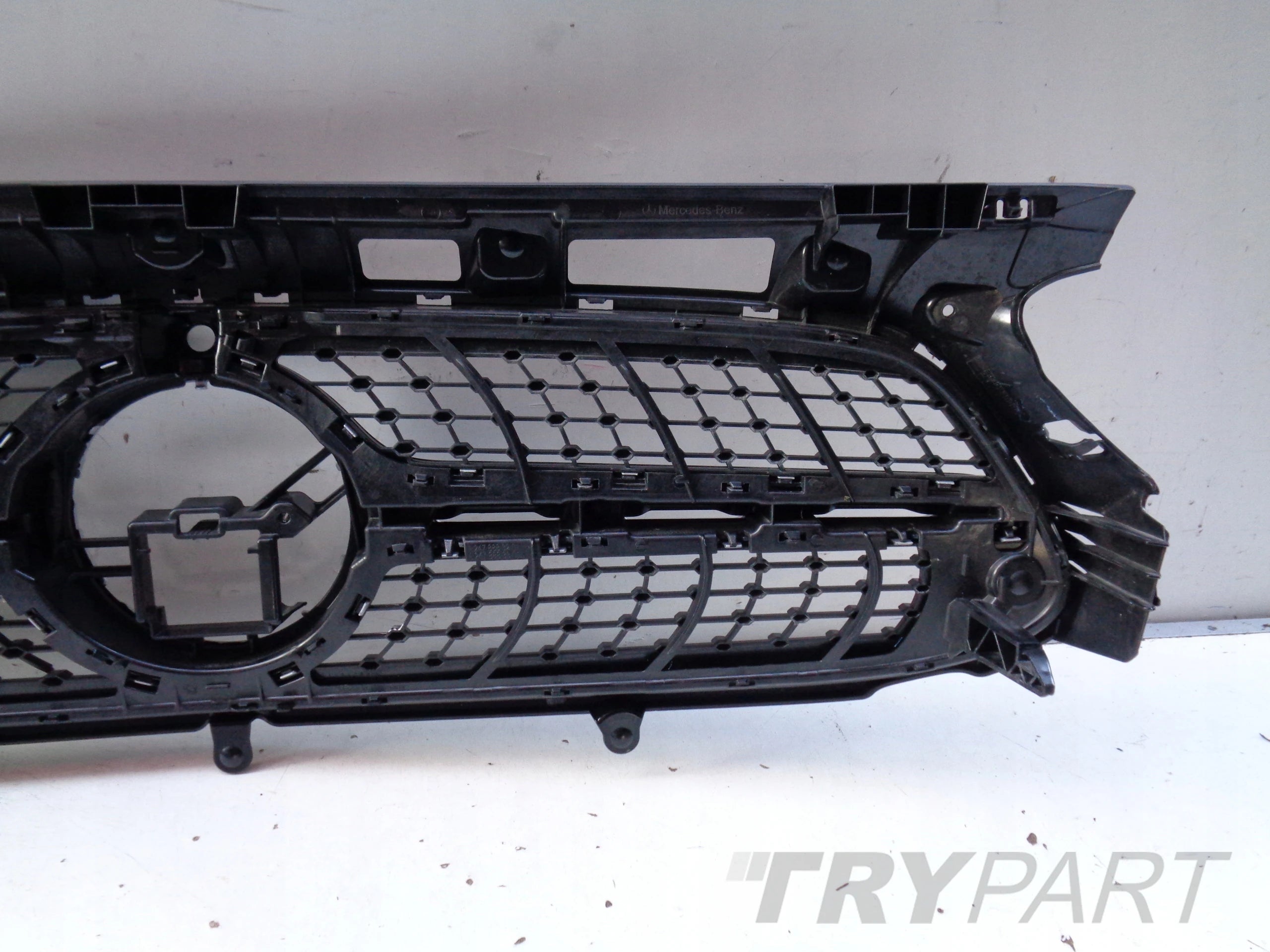 MERCEDES GLA W247 18- Grill Bumper