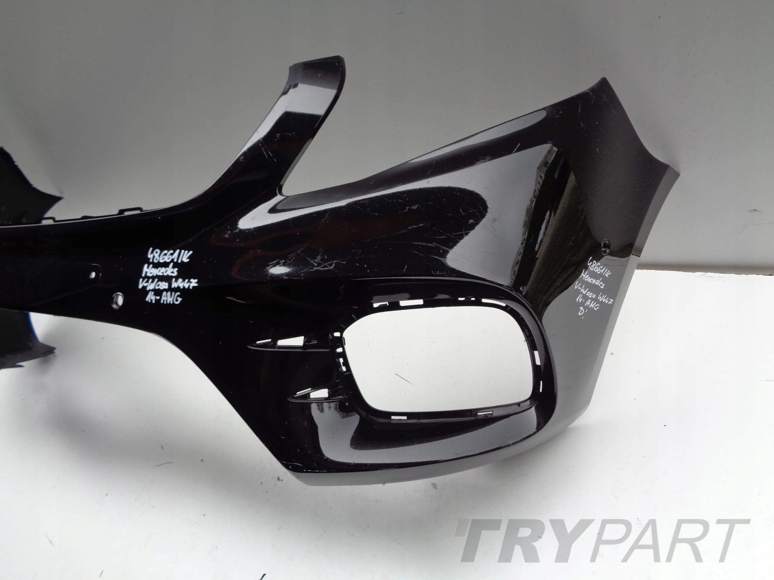 MERCEDES V-CLASS W447 14- AMG FRONT BUMPER NO. 48661
