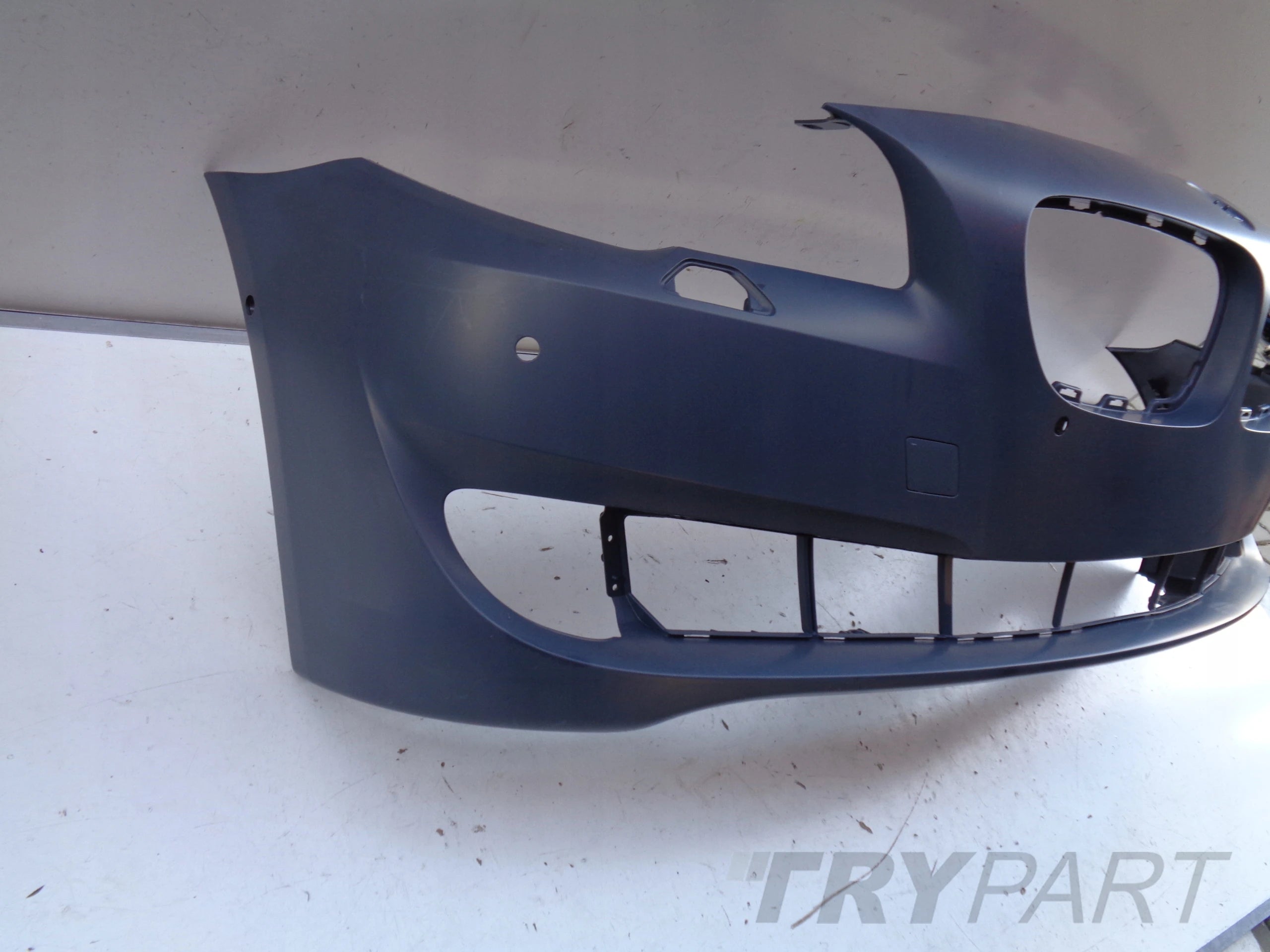 NEW FRONT BUMPER BMW 5 F10 F11 10-13 NO. 37074