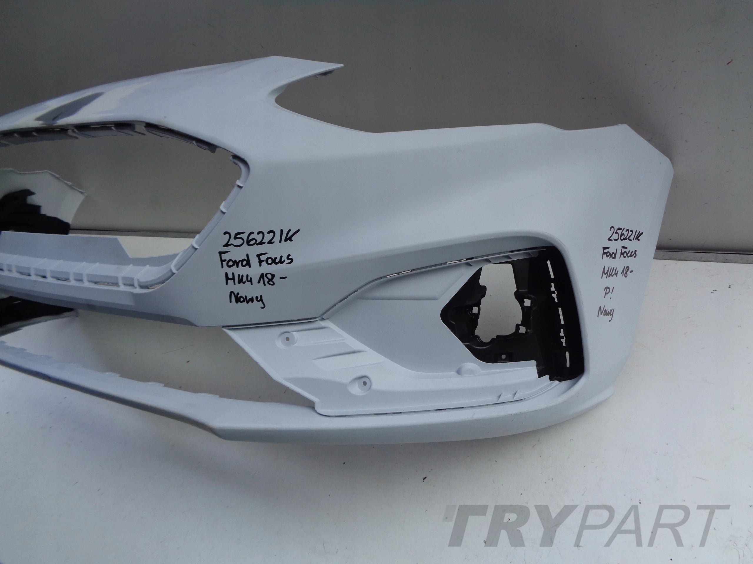 NEW FRONT BUMPER FORD FOCUS MK4 18- ST-LINE NO. 25622