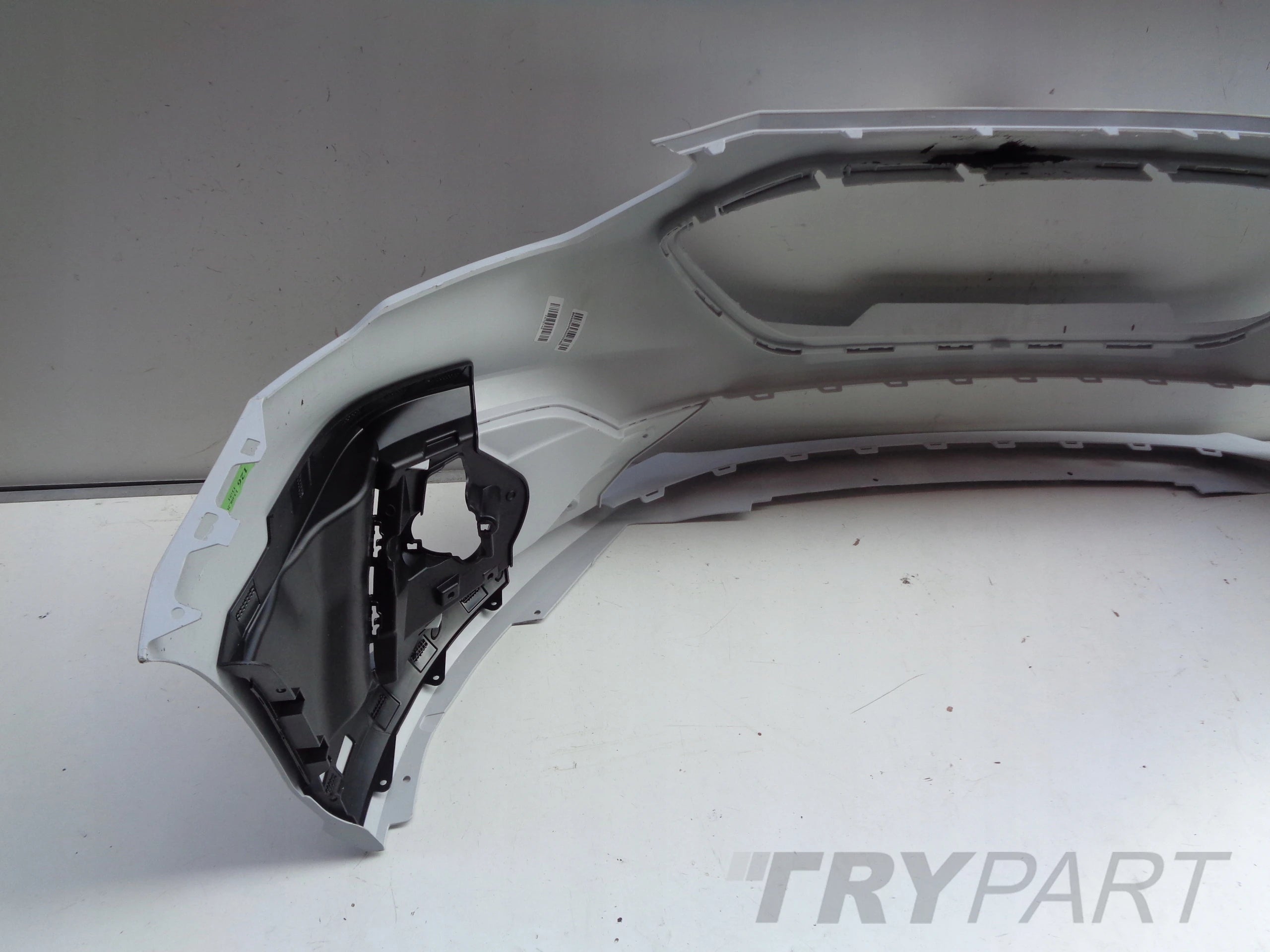 NEW FRONT BUMPER FORD FOCUS MK4 18- ST-LINE NO. 25622