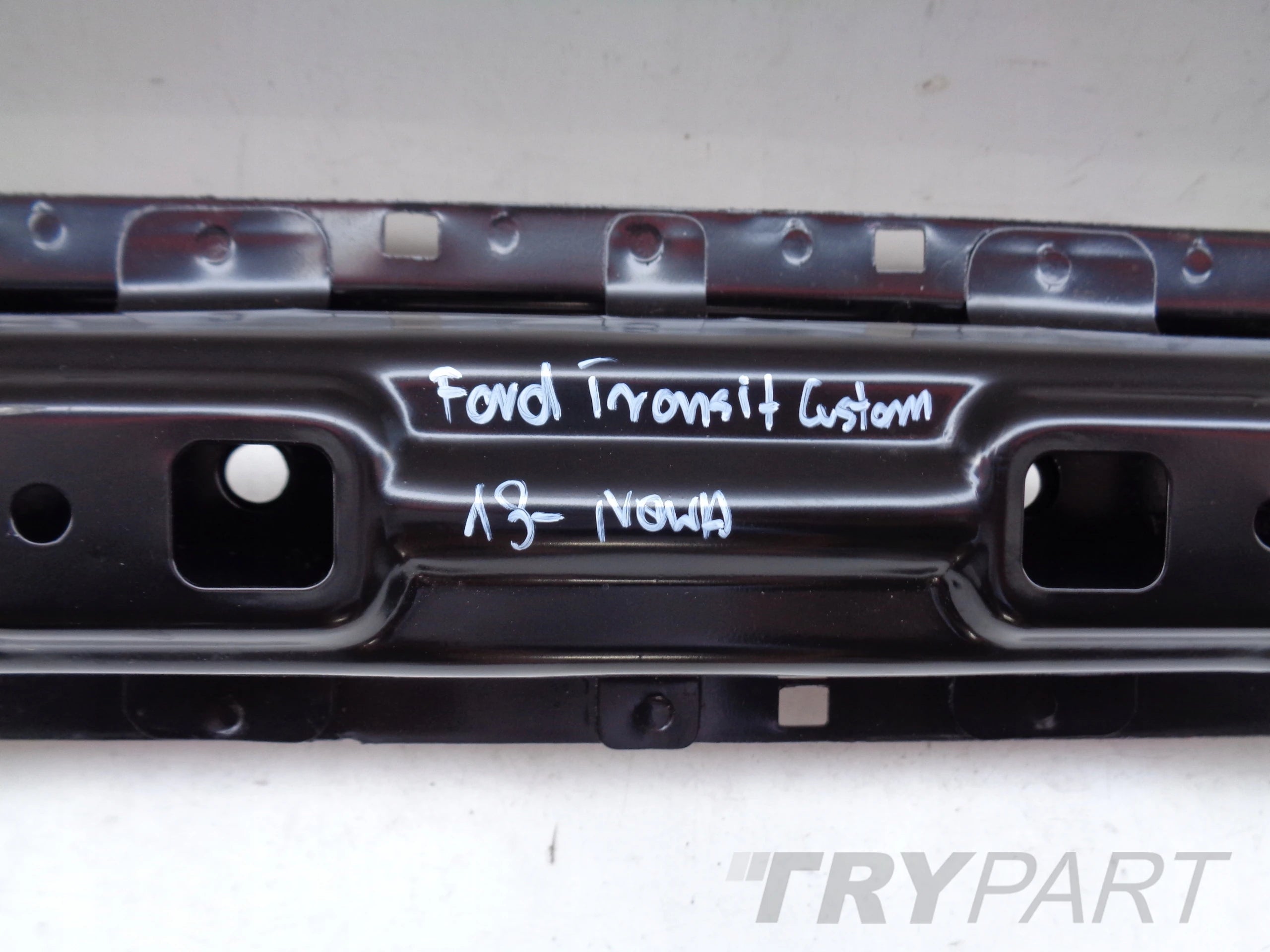NEW FRONT BUMPER REINFORCEMENT BAR FORD TRANSIT CUSTOM 13-