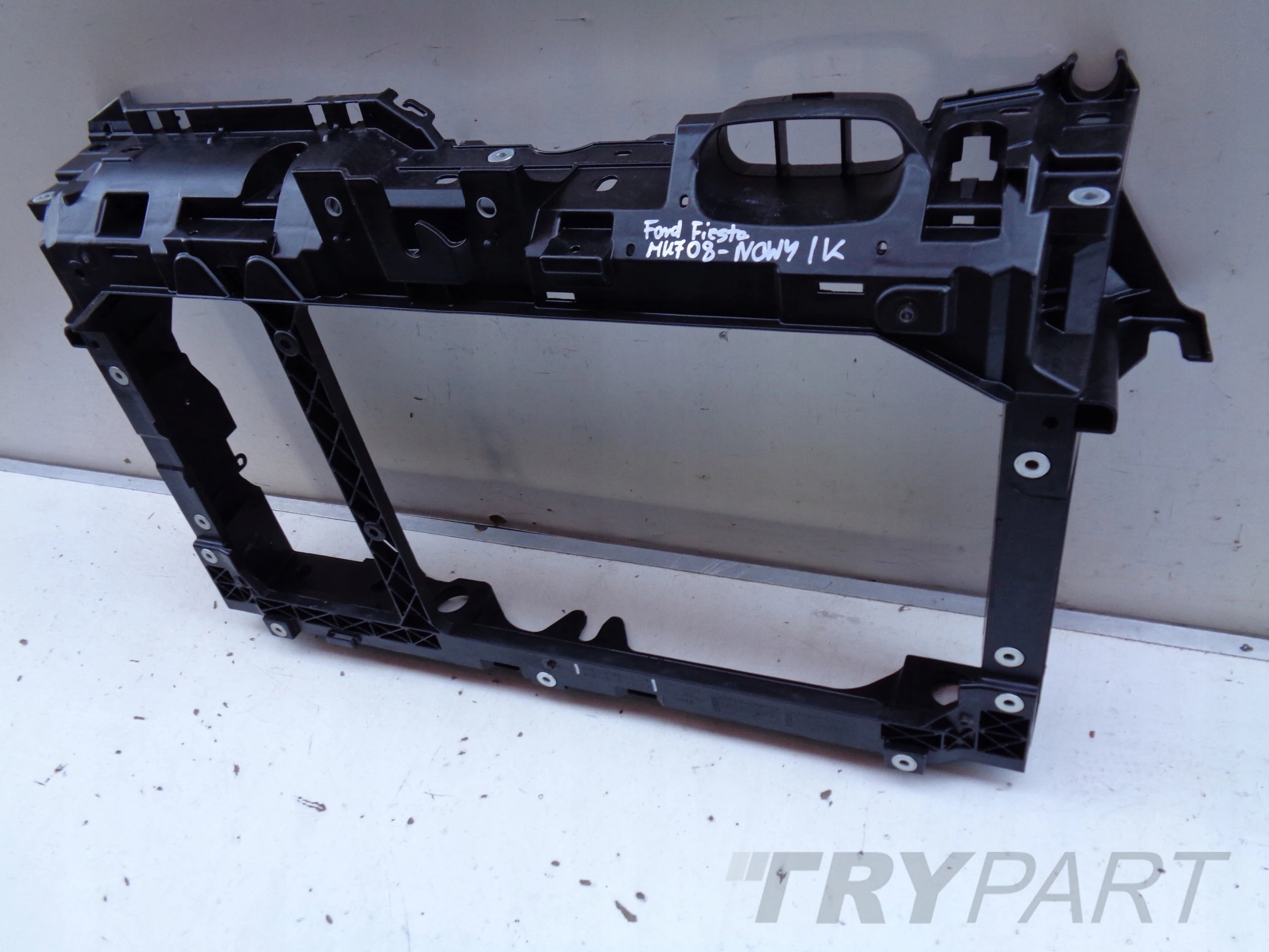 NEW FRONT BUMPER REINFORCEMENT FORD FIESTA MK7 08-