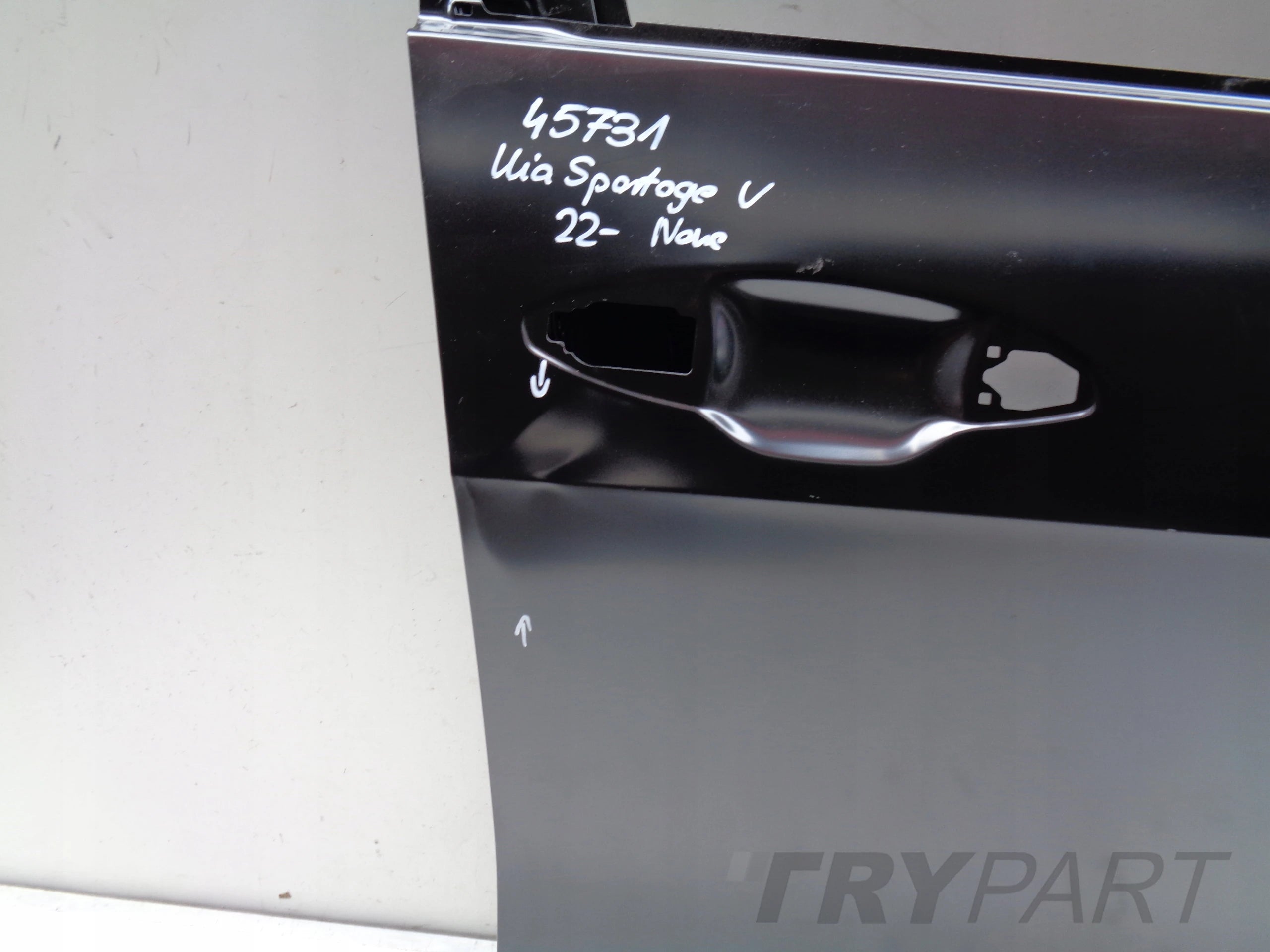 NEW FRONT RIGHT DOOR KIA SPORTAGE V 22- NO. 45731