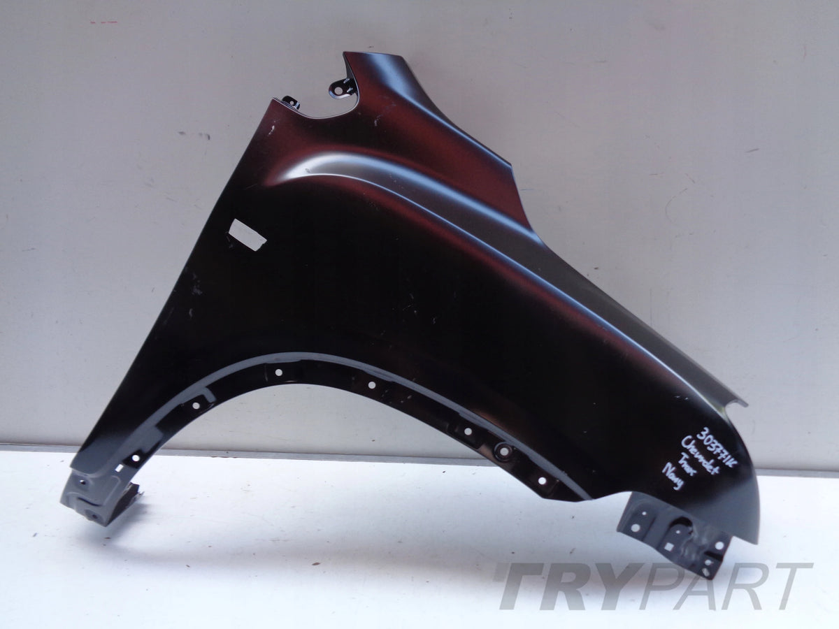 NEW RIGHT FRONT FENDER CHEVROLET TRAX 12- NO. 30377
