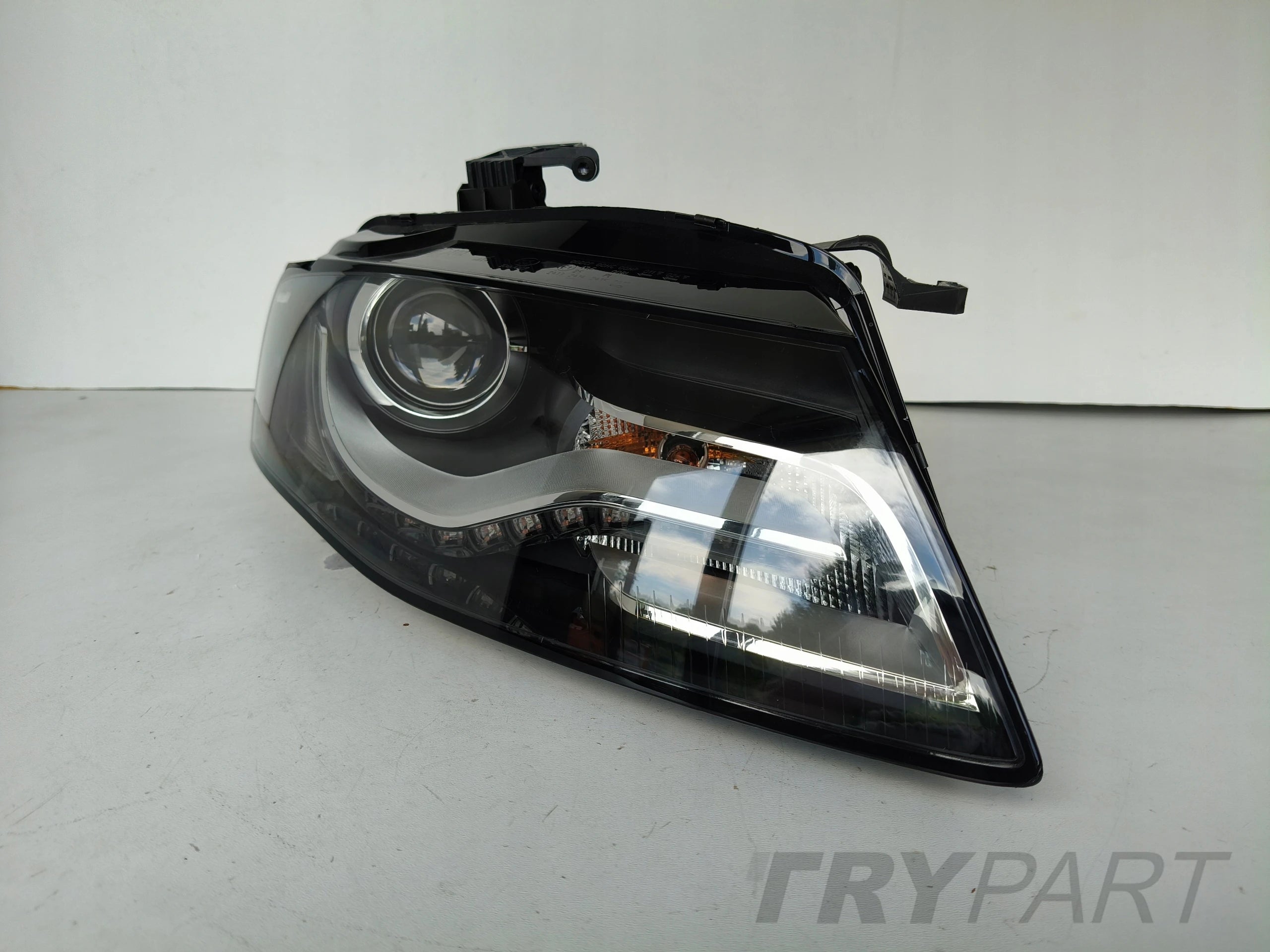 NEW RIGHT HEADLIGHT LAMP AUDI A4 B8 8K 8K0 07-11 XENON LED NON-ADAPTIVE