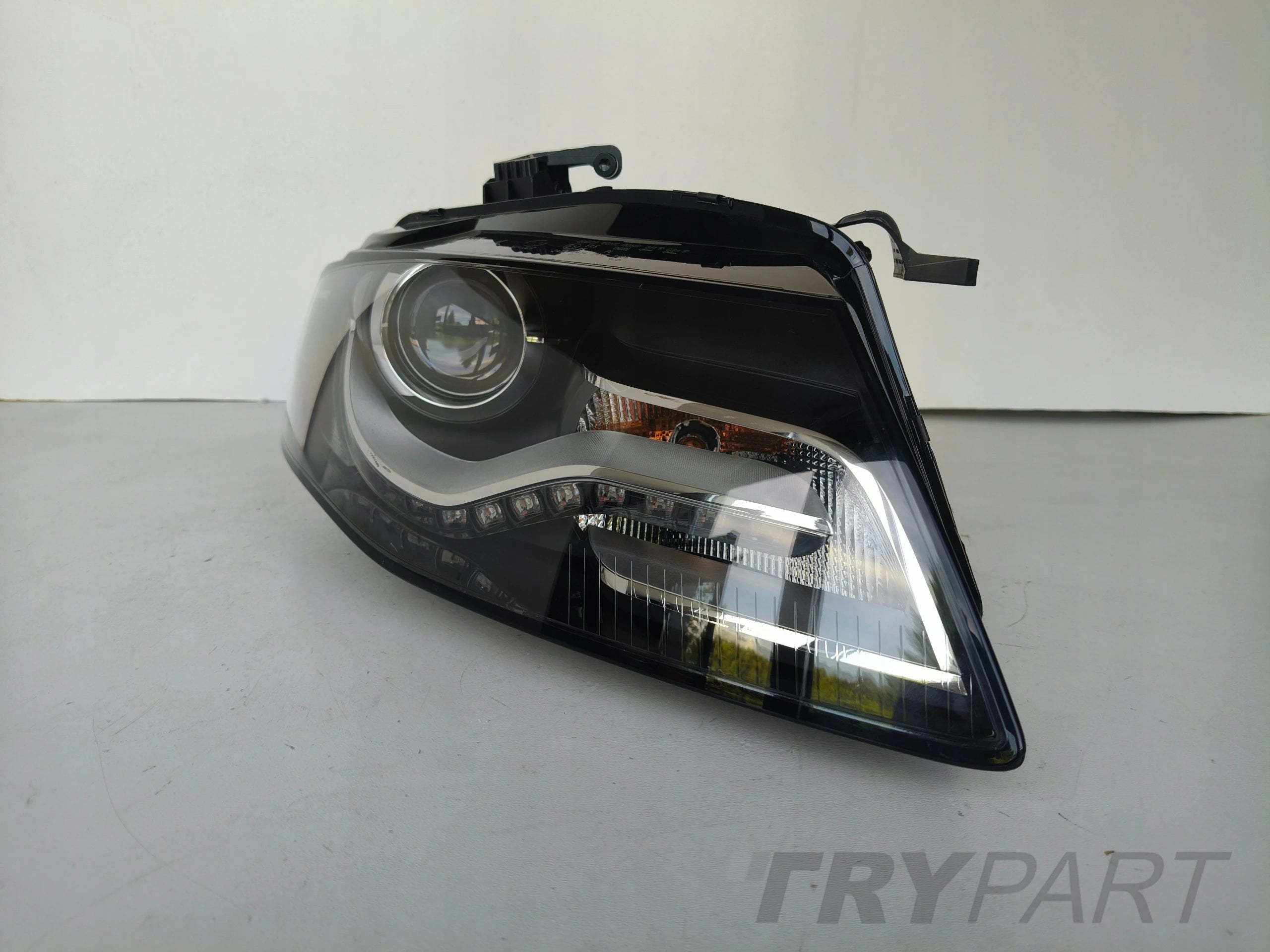 NEW RIGHT HEADLIGHT LAMP AUDI A4 B8 8K0 8K 07-11 XENON LED NON-ADAPTIVE