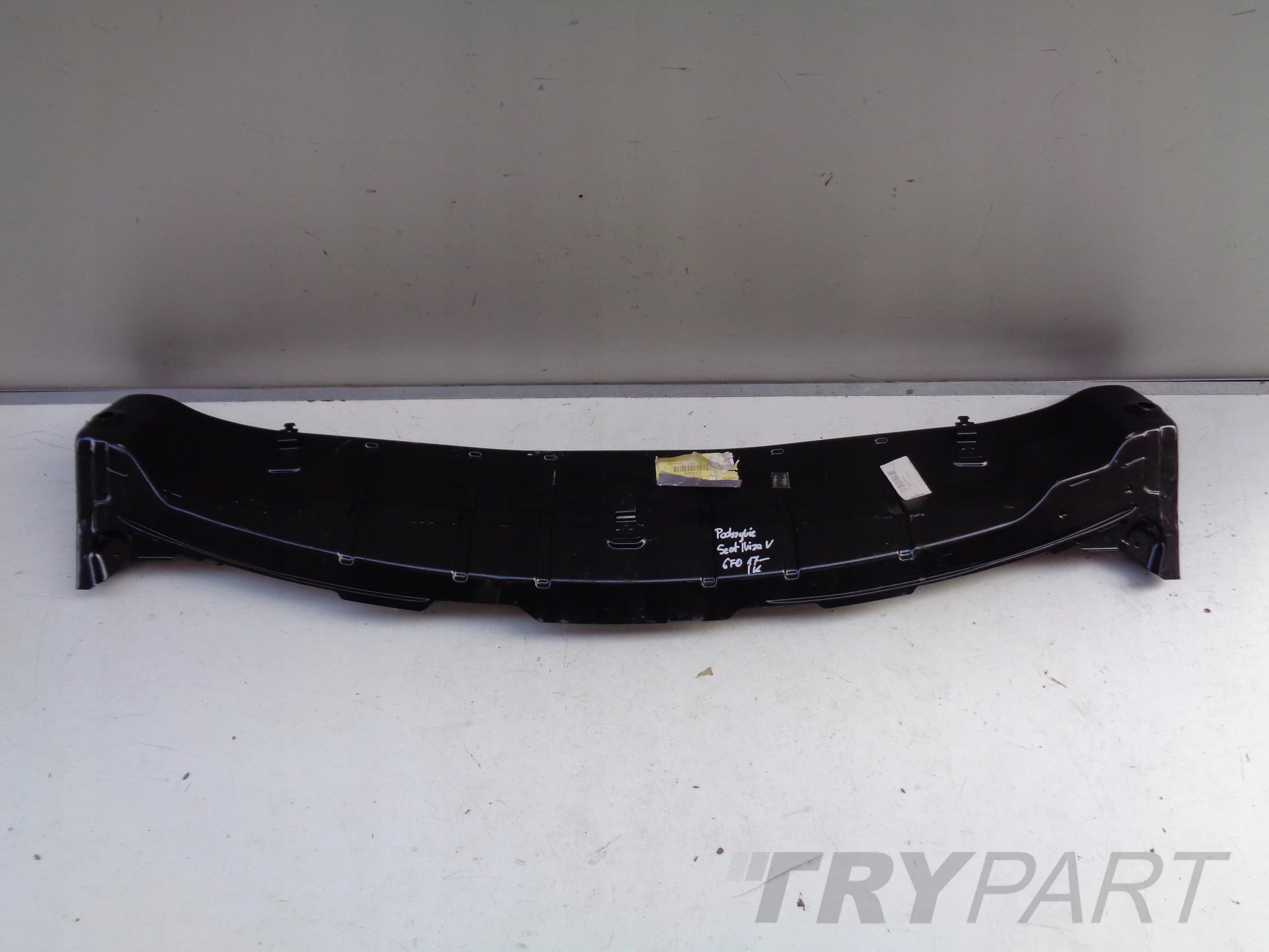 NEW WINDSHIELD COWL PANEL SEAT IBIZA V 6F 6F0 17-
