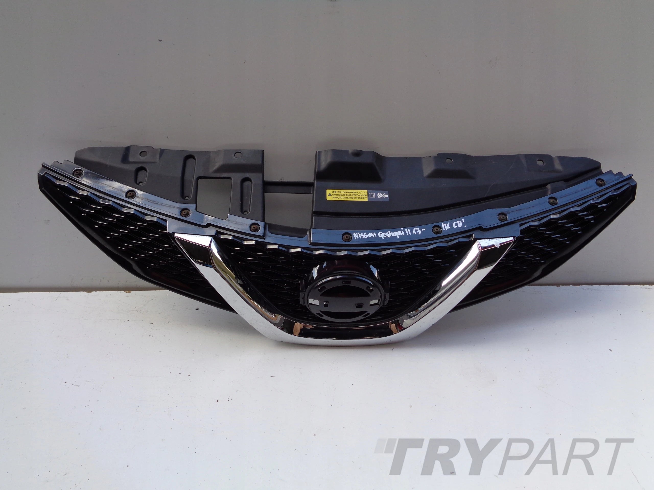 NISSAN QASHQAI II 13-17 Grille Cover