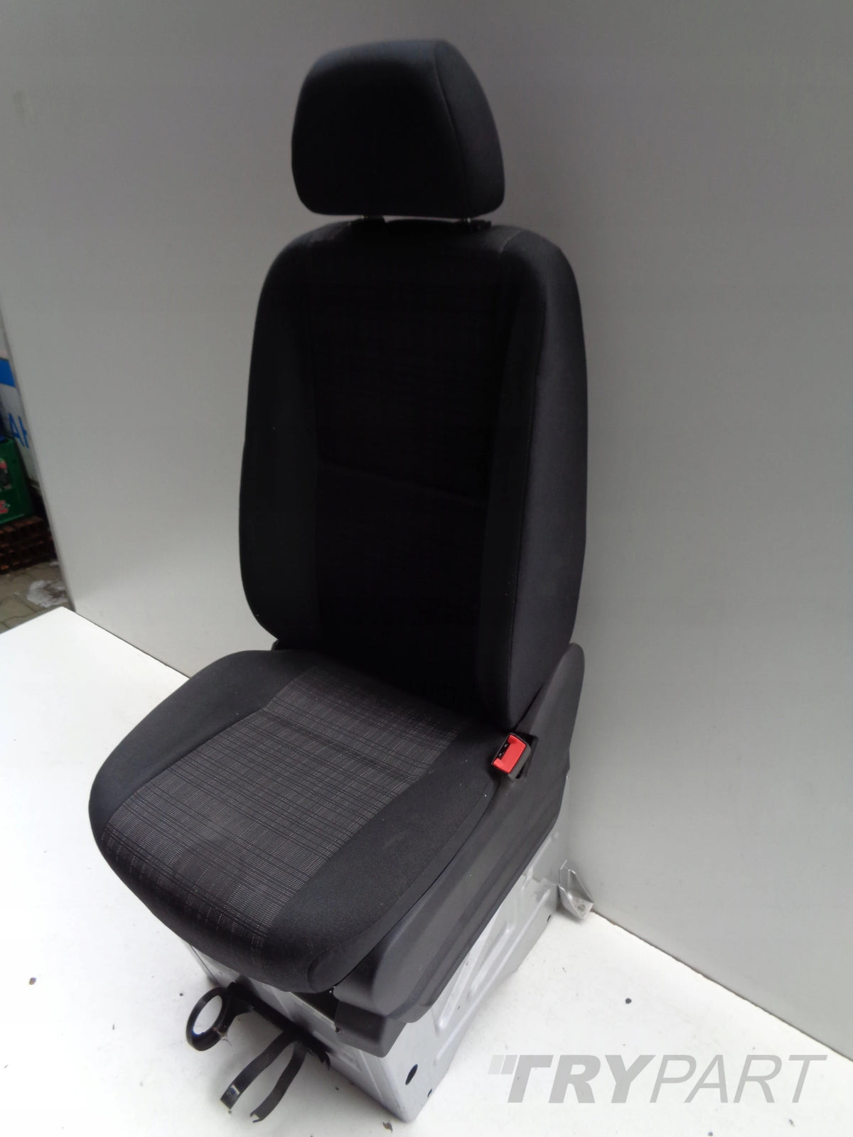 PASSENGER SEAT RIGHT MERCEDES SPRINTER W906