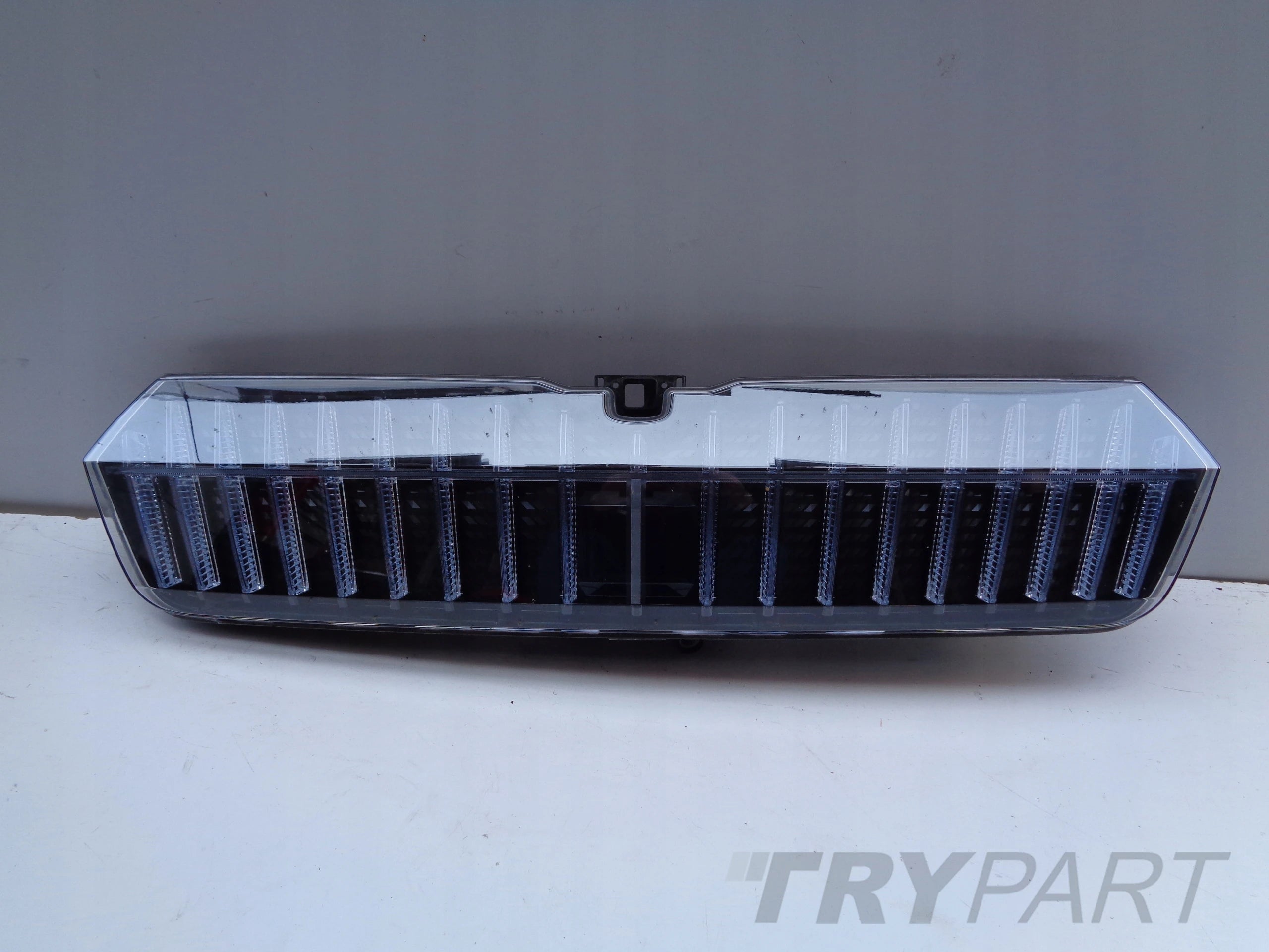 Radiator Grille SKODA ENYAQ 5LA LED CRYSTAL