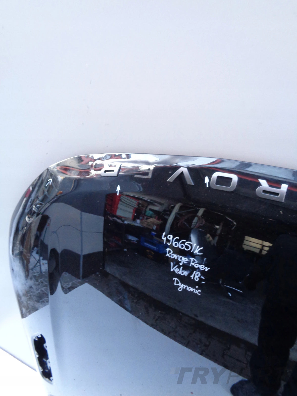 RANGE ROVER VELAR 18- DYNAMIC ENGINE HOOD COVER NO. 49665