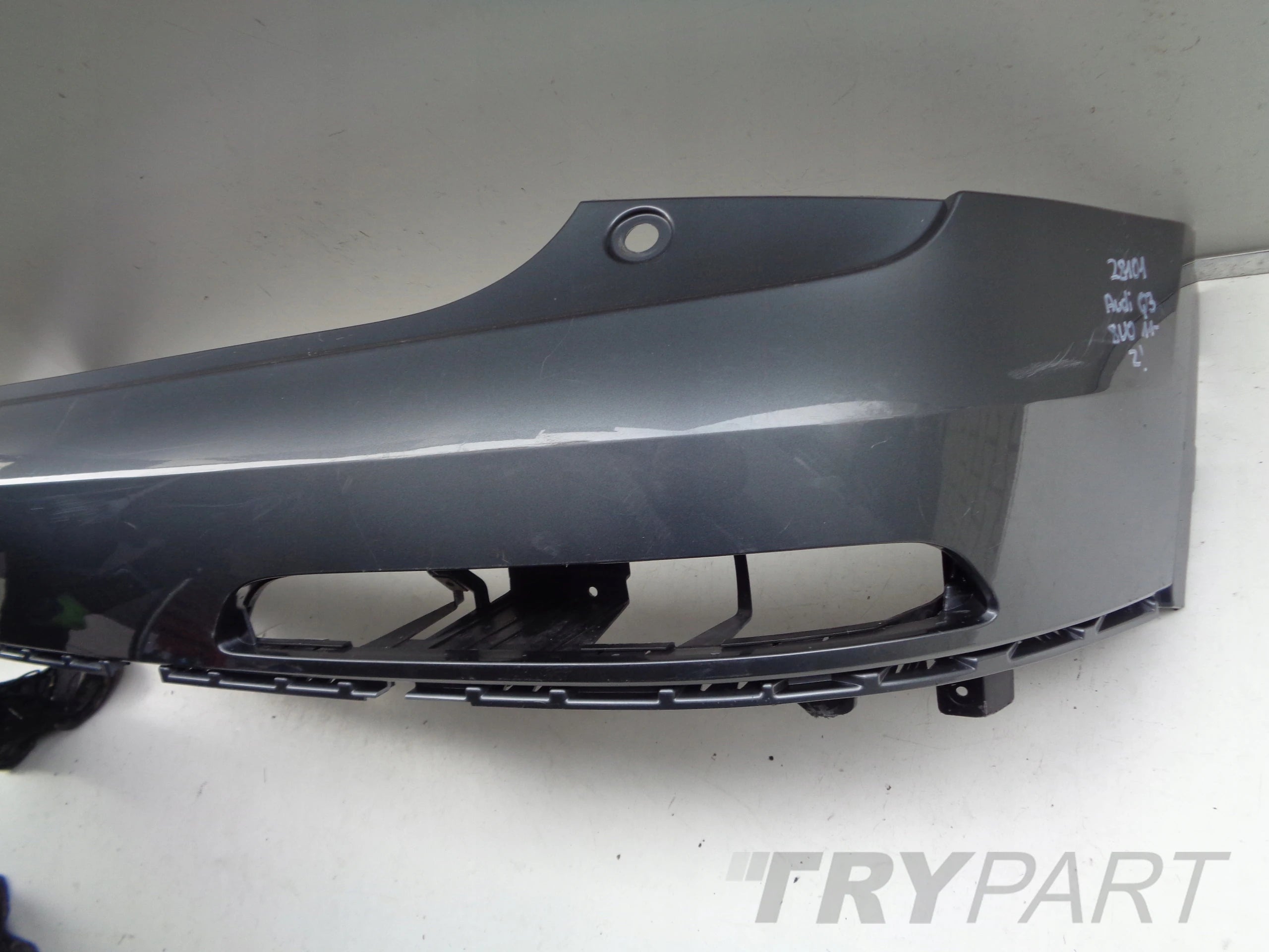 REAR BUMPER AUDI Q3 8U 8U0 11- NO. 28101