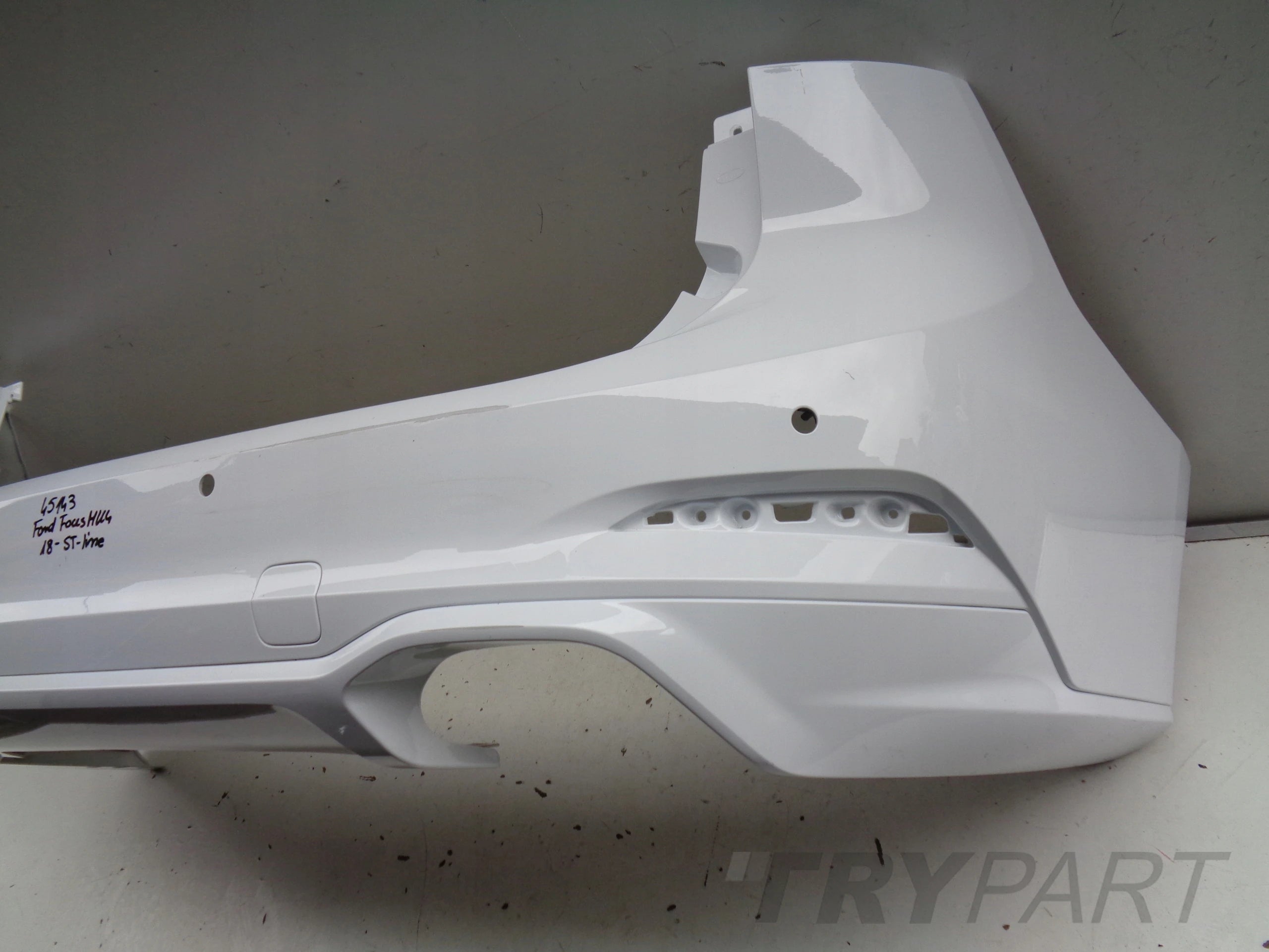 REAR BUMPER FORD FOCUS MK4 18- ESTATE ST-LINE NO. 45143