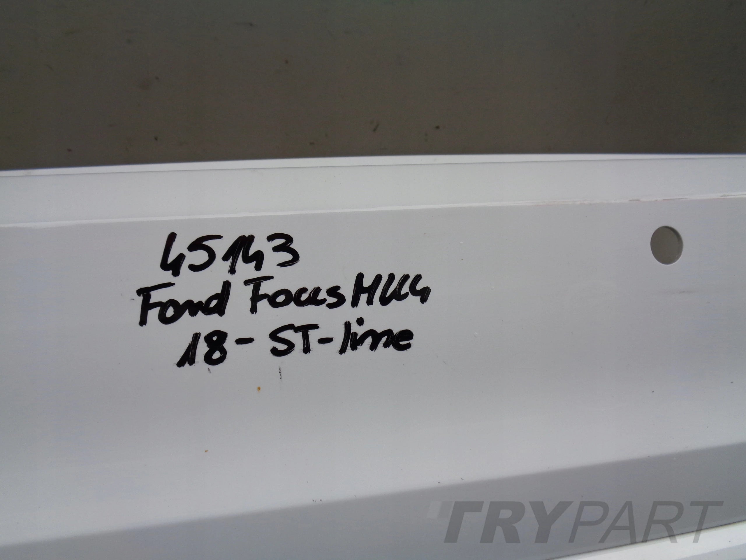 REAR BUMPER FORD FOCUS MK4 18- ESTATE ST-LINE NO. 45143