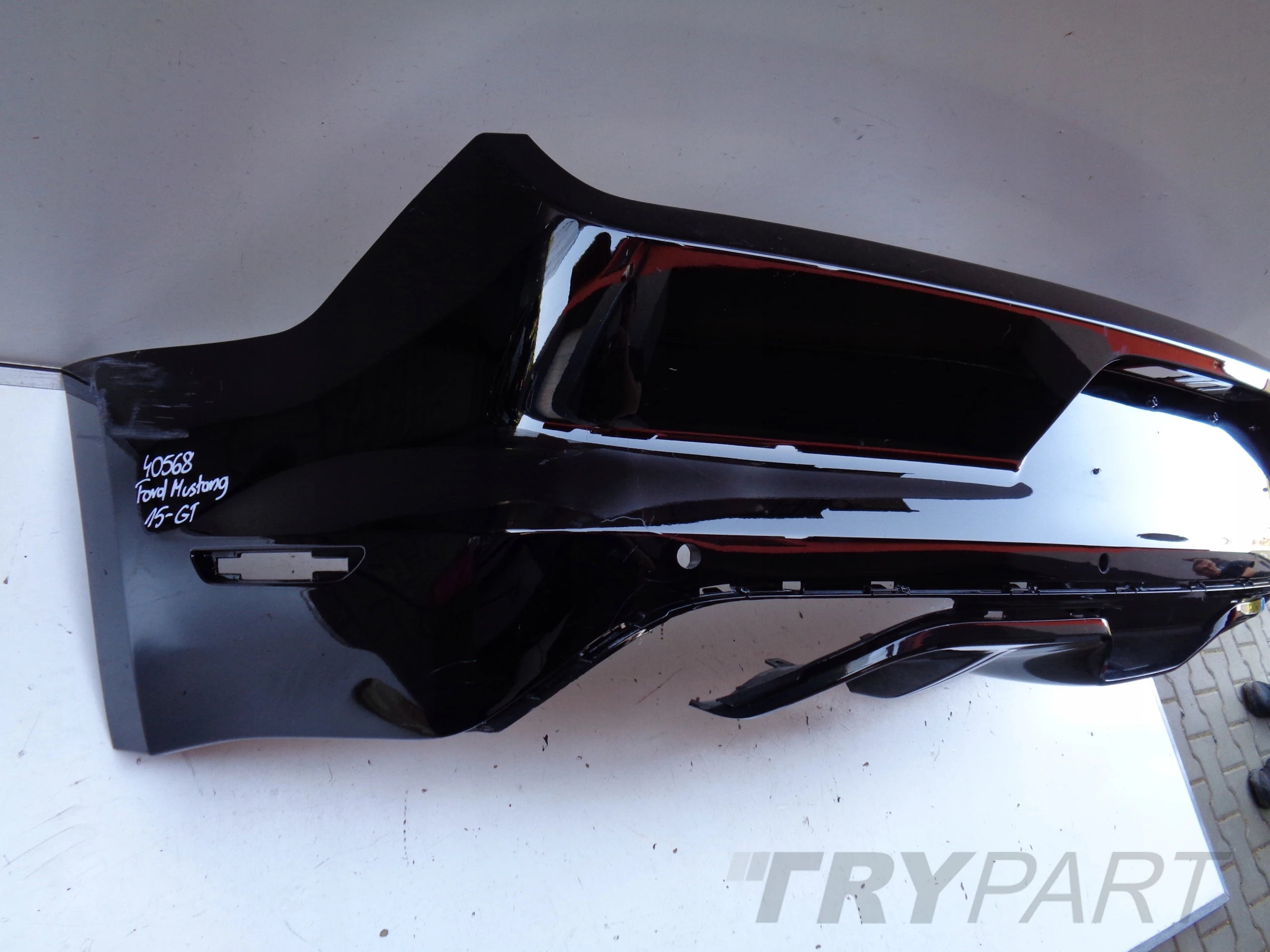 REAR BUMPER FORD MUSTANG GT 15- NO. 40568