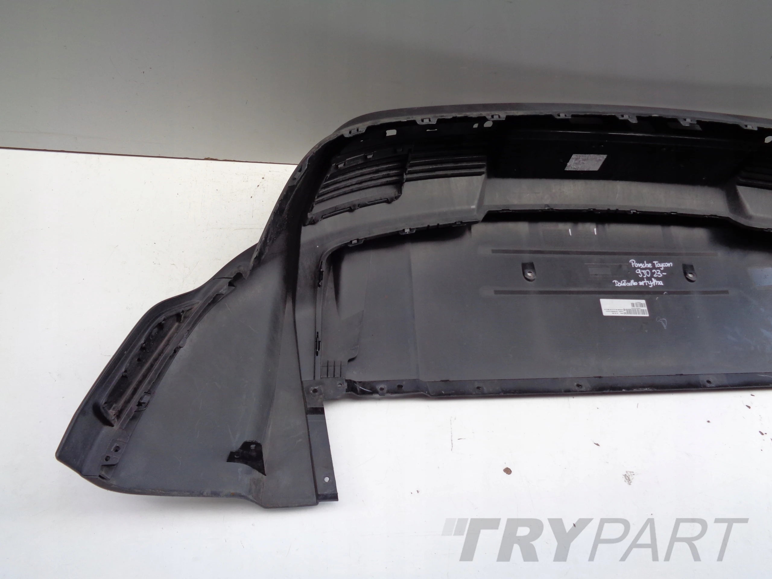 REAR BUMPER LIP SPOILER FOR PORSCHE TAYCAN 9J 9J0 23-