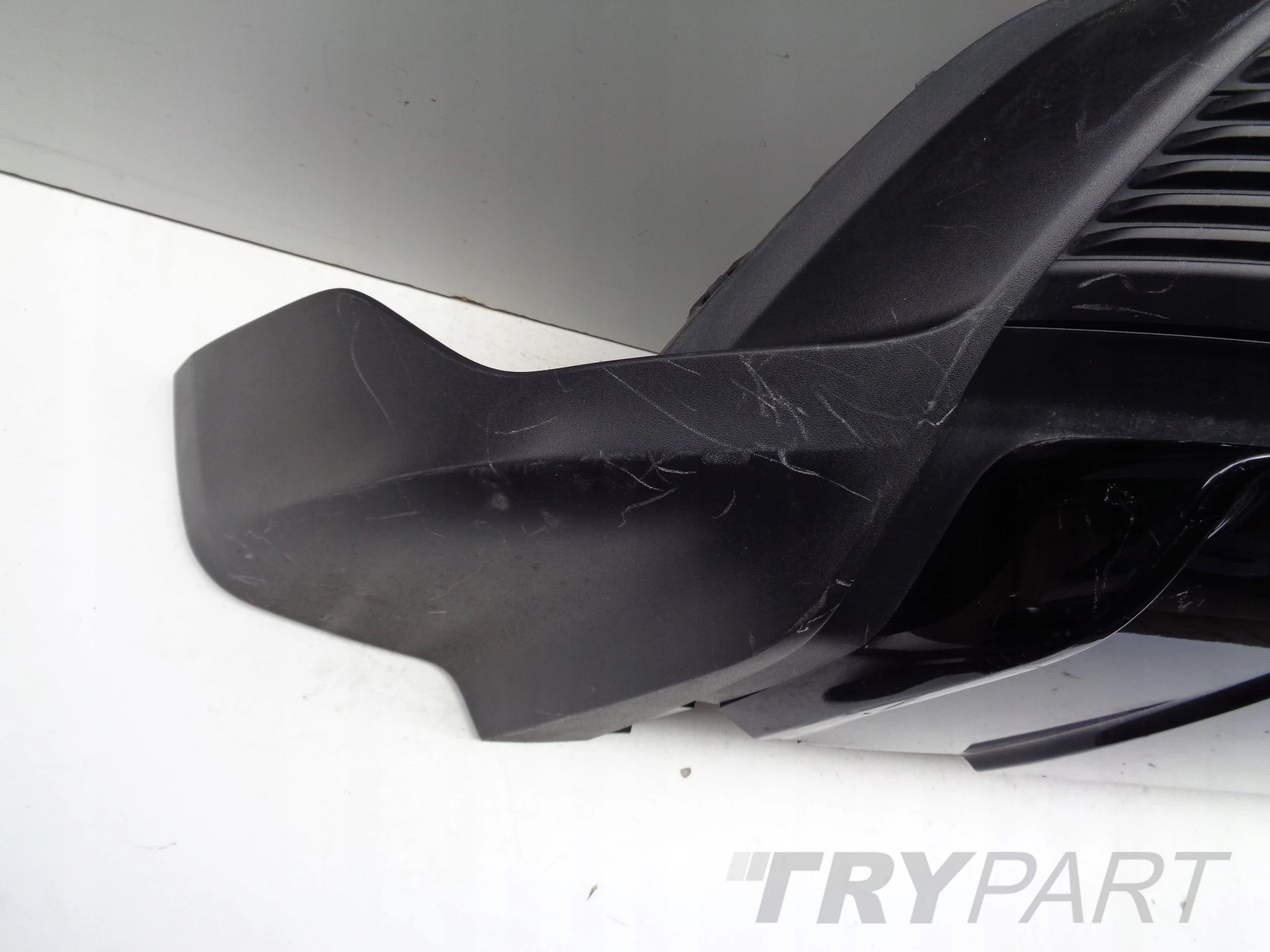 REAR BUMPER LIP SPOILER FOR PORSCHE TAYCAN 9J 9J0 23-