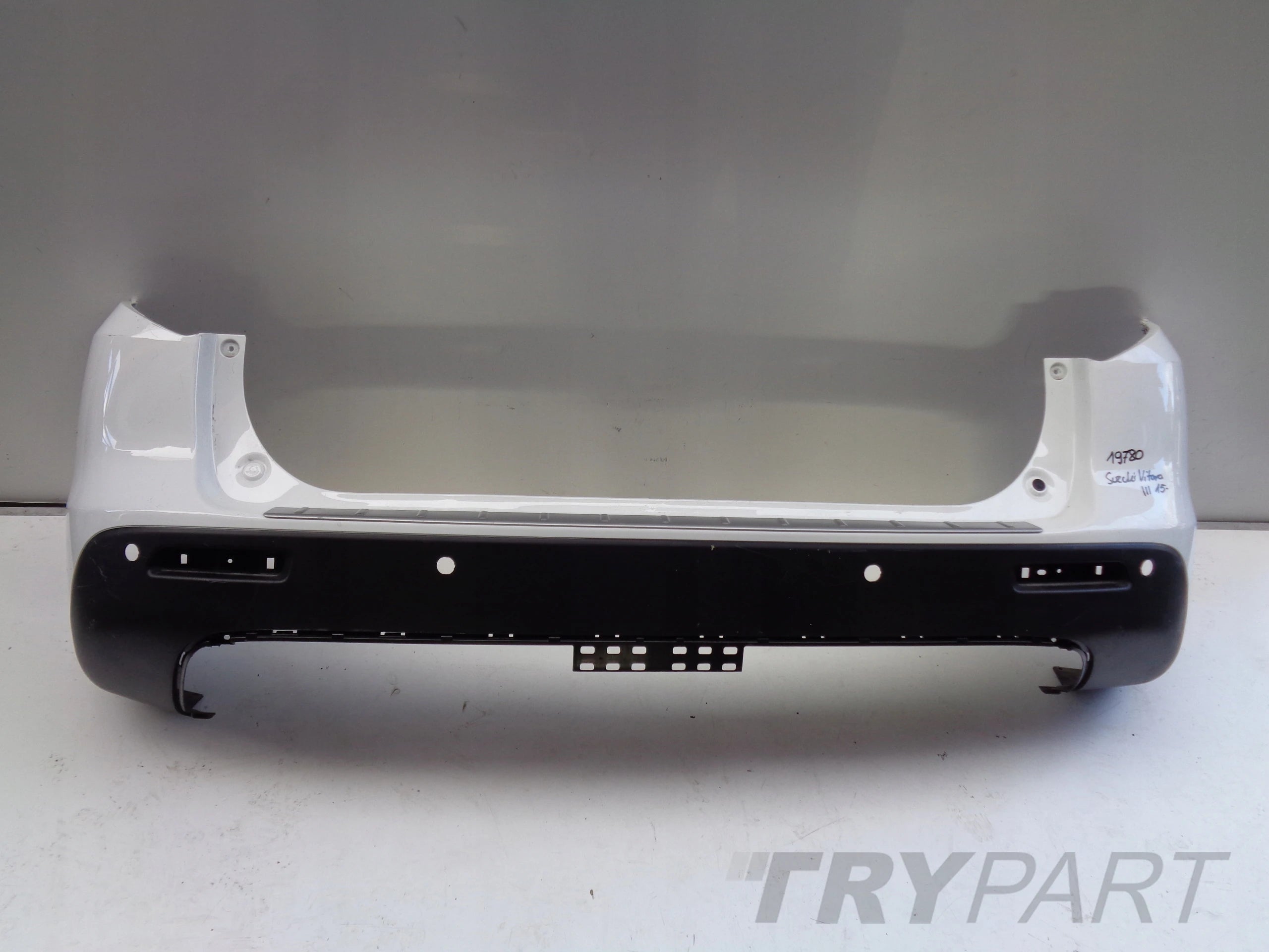 REAR BUMPER SUZUKI VITARA III 15- NO. 19780