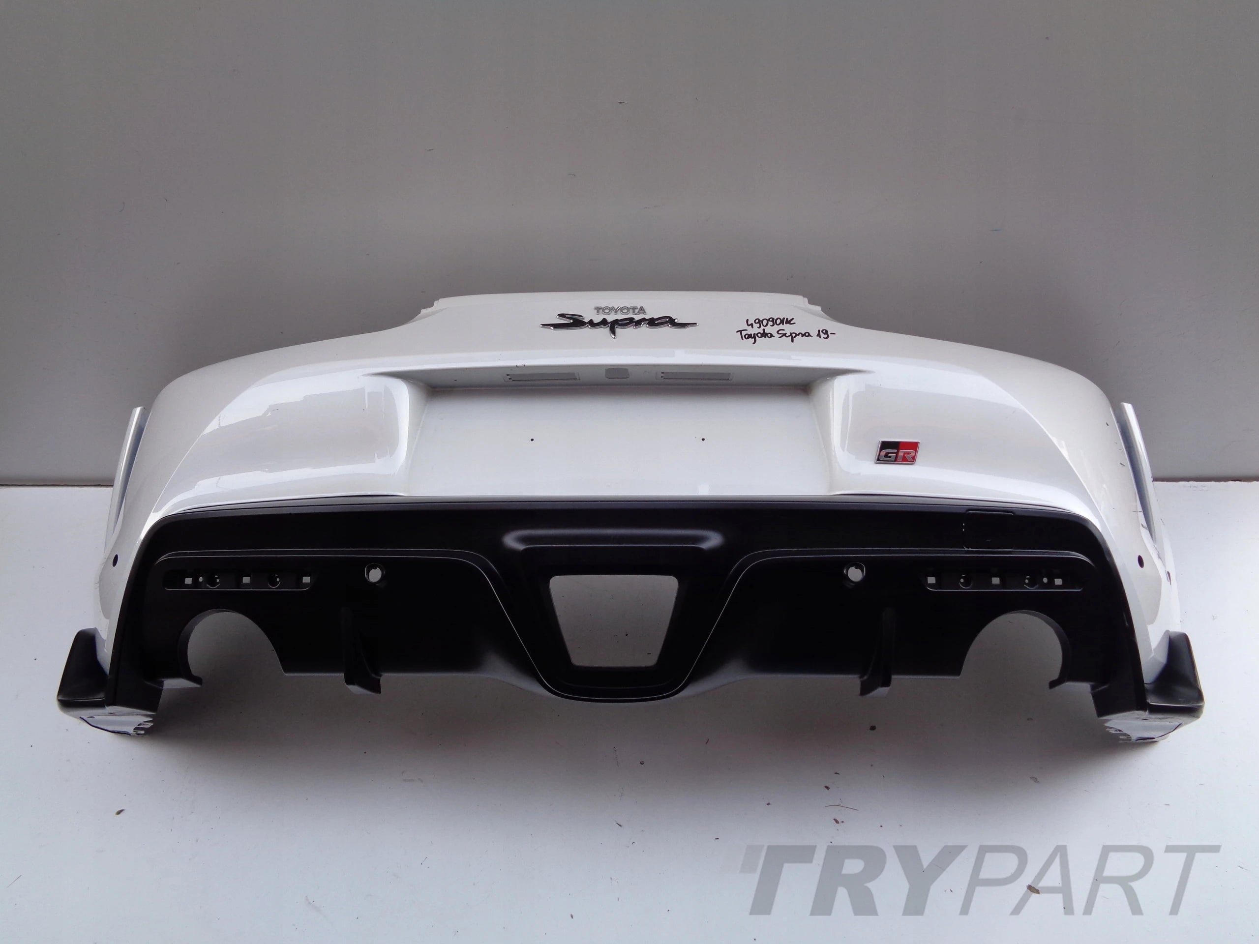 REAR BUMPER TOYOTA SUPRA 19- GR NO. 49090