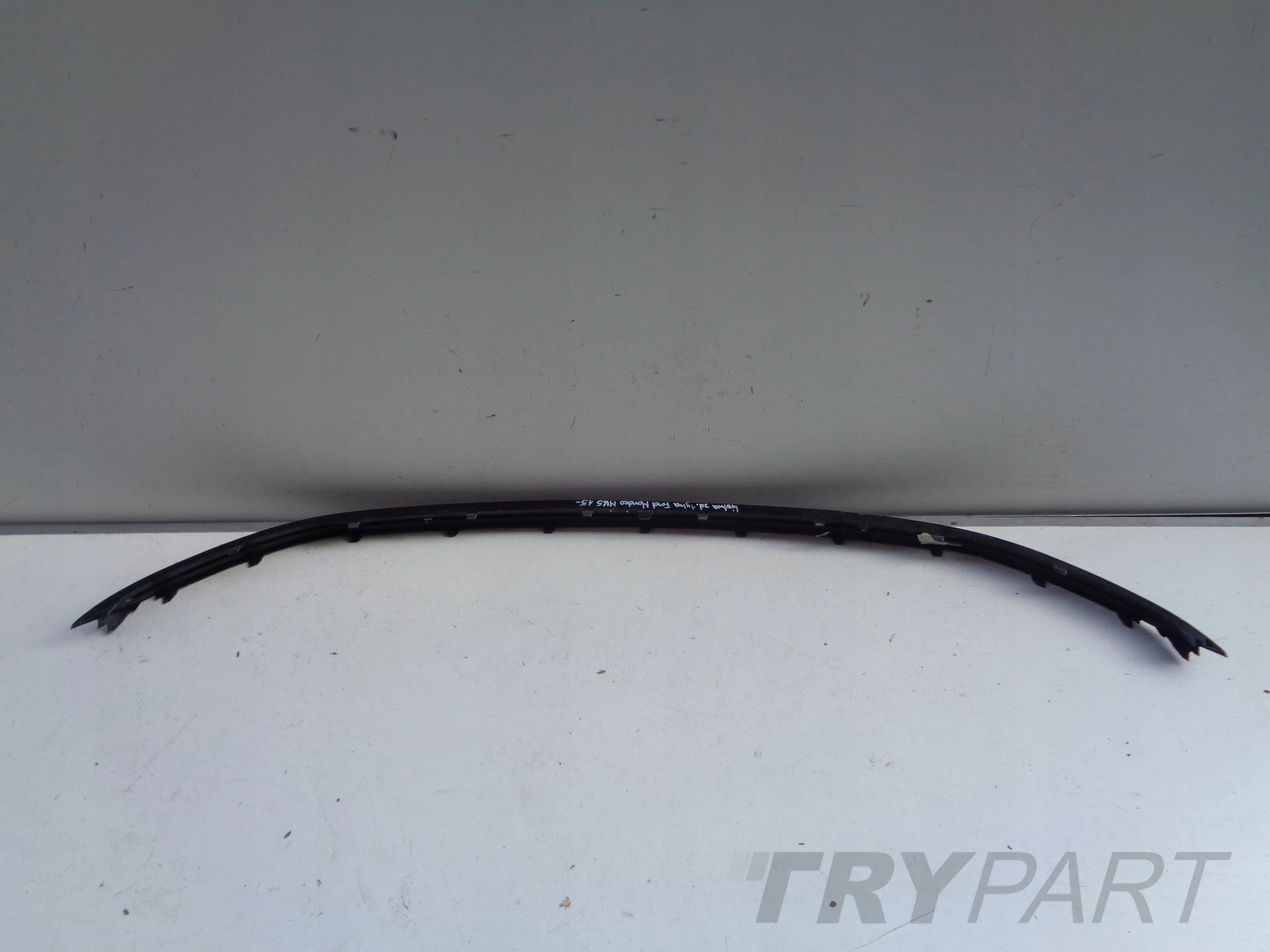 REAR BUMPER TRIM FORD MONDEO MK5 TITANIUM 15-