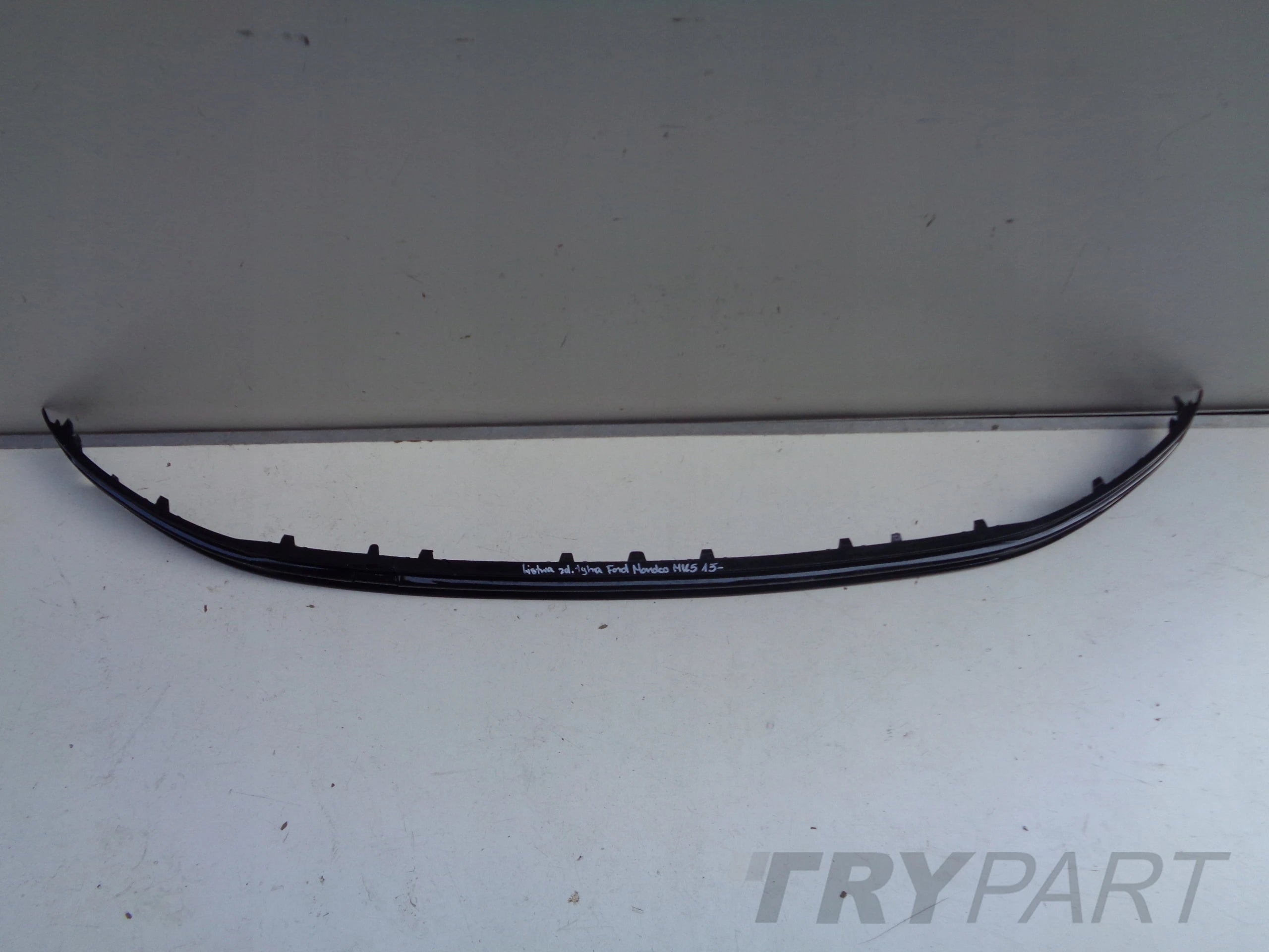 REAR BUMPER TRIM FORD MONDEO MK5 TITANIUM 15-
