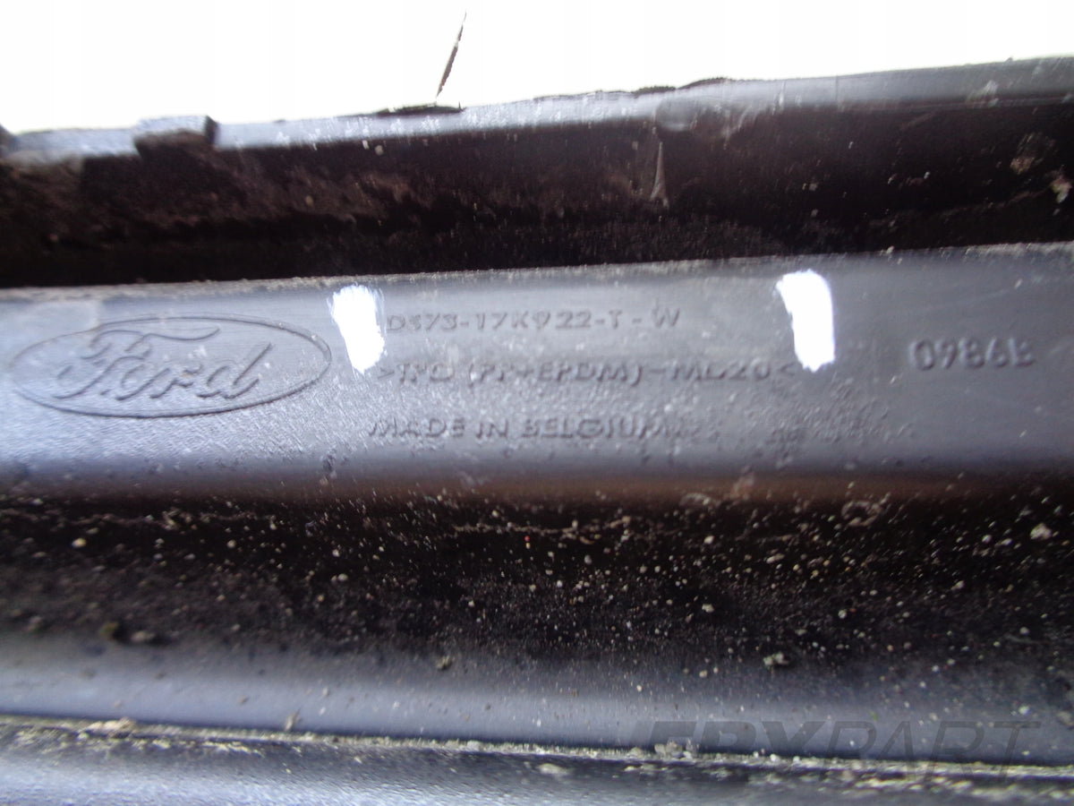 REAR BUMPER TRIM FORD MONDEO MK5 TITANIUM 15-