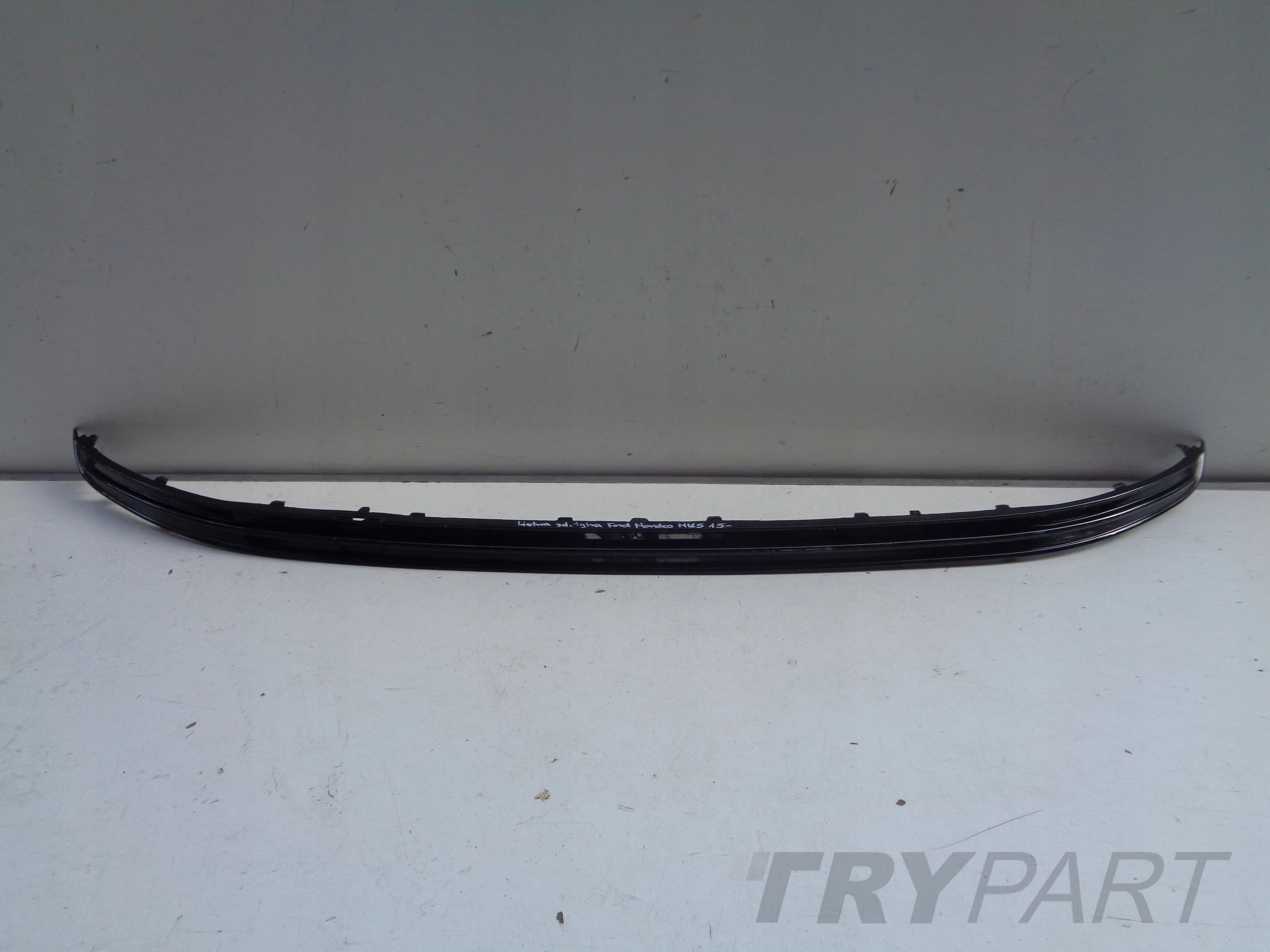 REAR BUMPER TRIM FORD MONDEO MK5 TITANIUM 15-