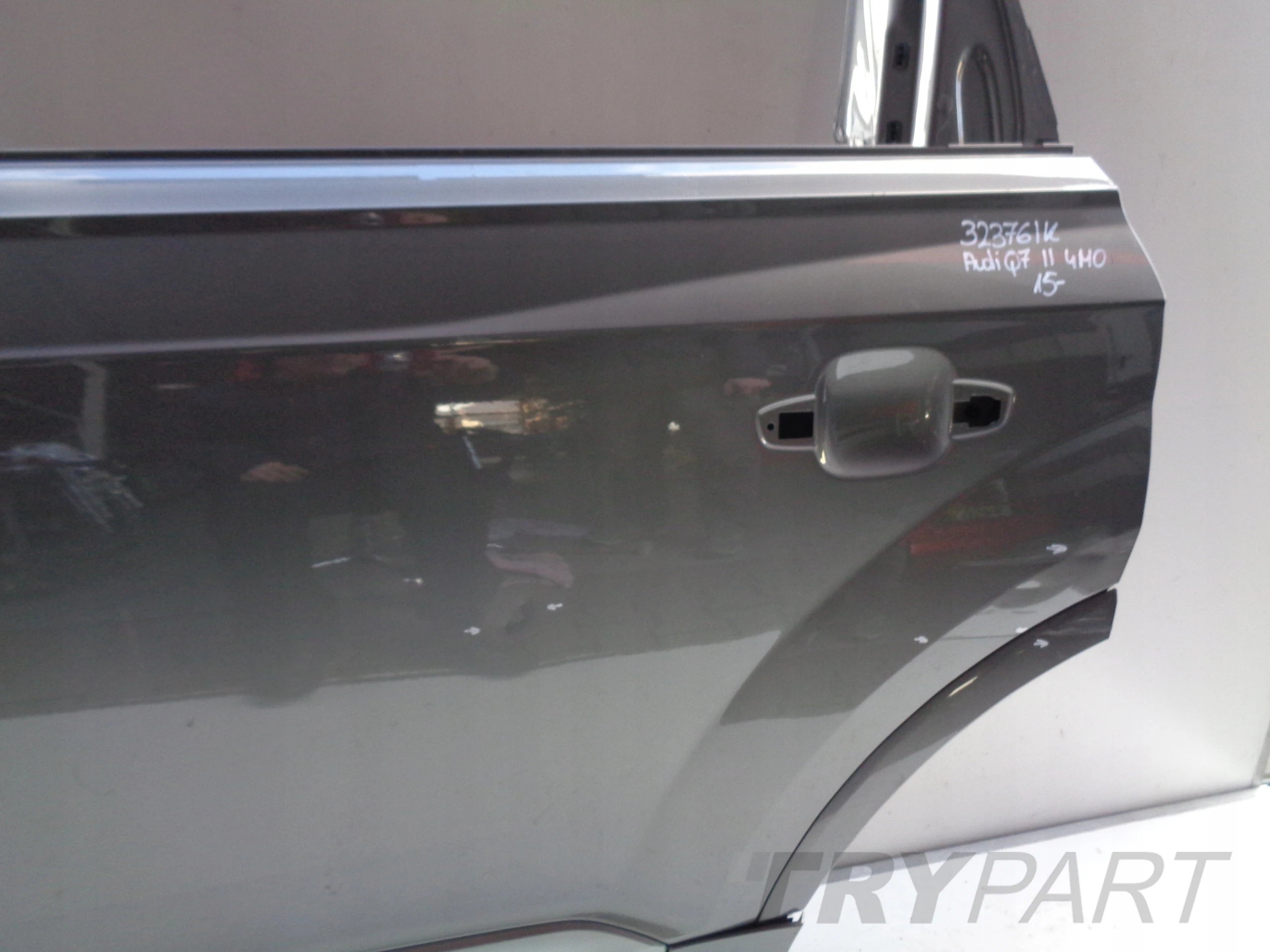 REAR LEFT DOOR AUDI Q7 II 4M 4M0 15- NO. 32376