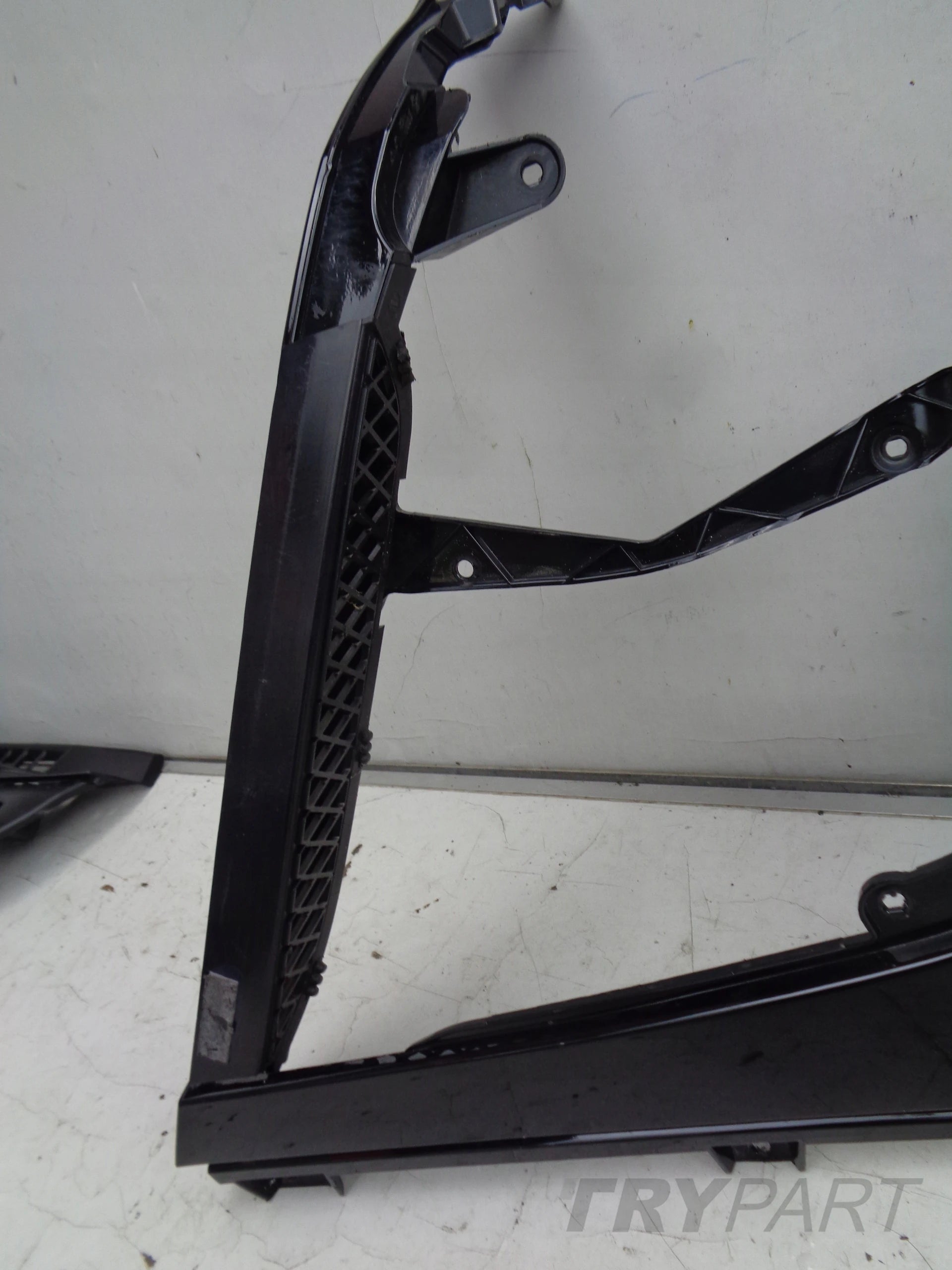 REAR LEFT FENDER SIDE PANEL SKIN AUDI R8 420 07-