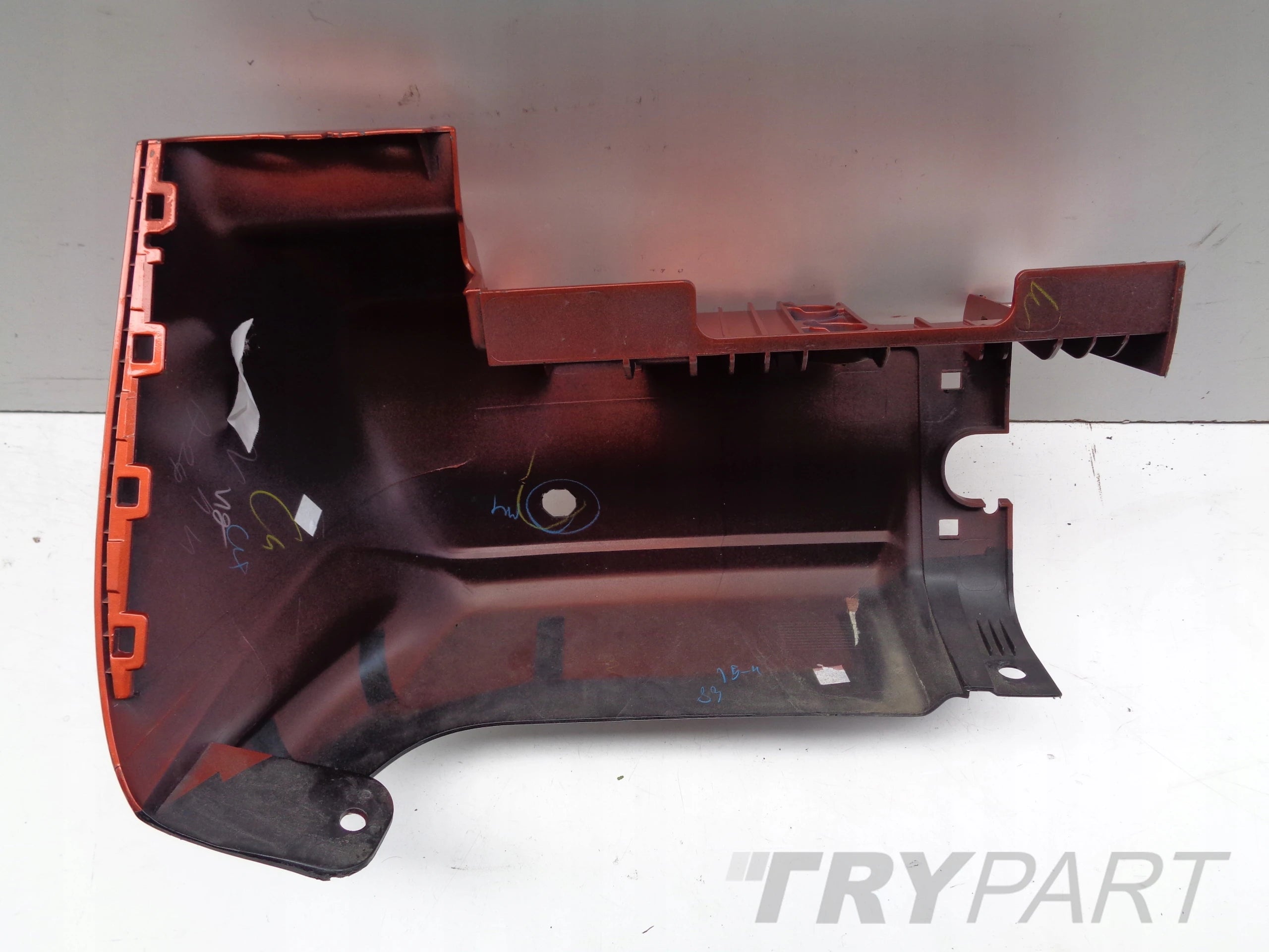 REAR RIGHT BUMPER CORNER ISUZU D-MAX 19-
